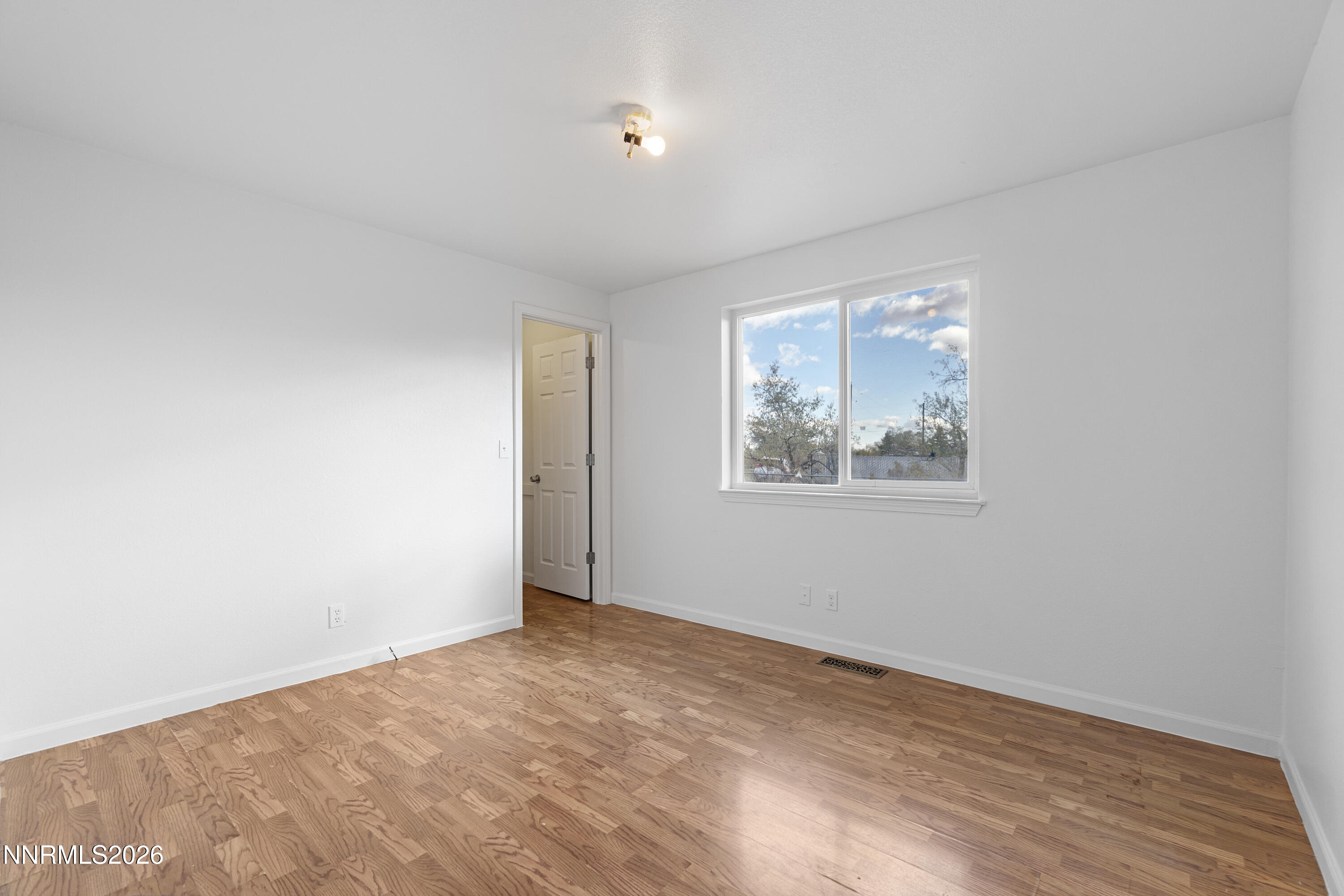 8 Jeanette Circle Property Photo 21