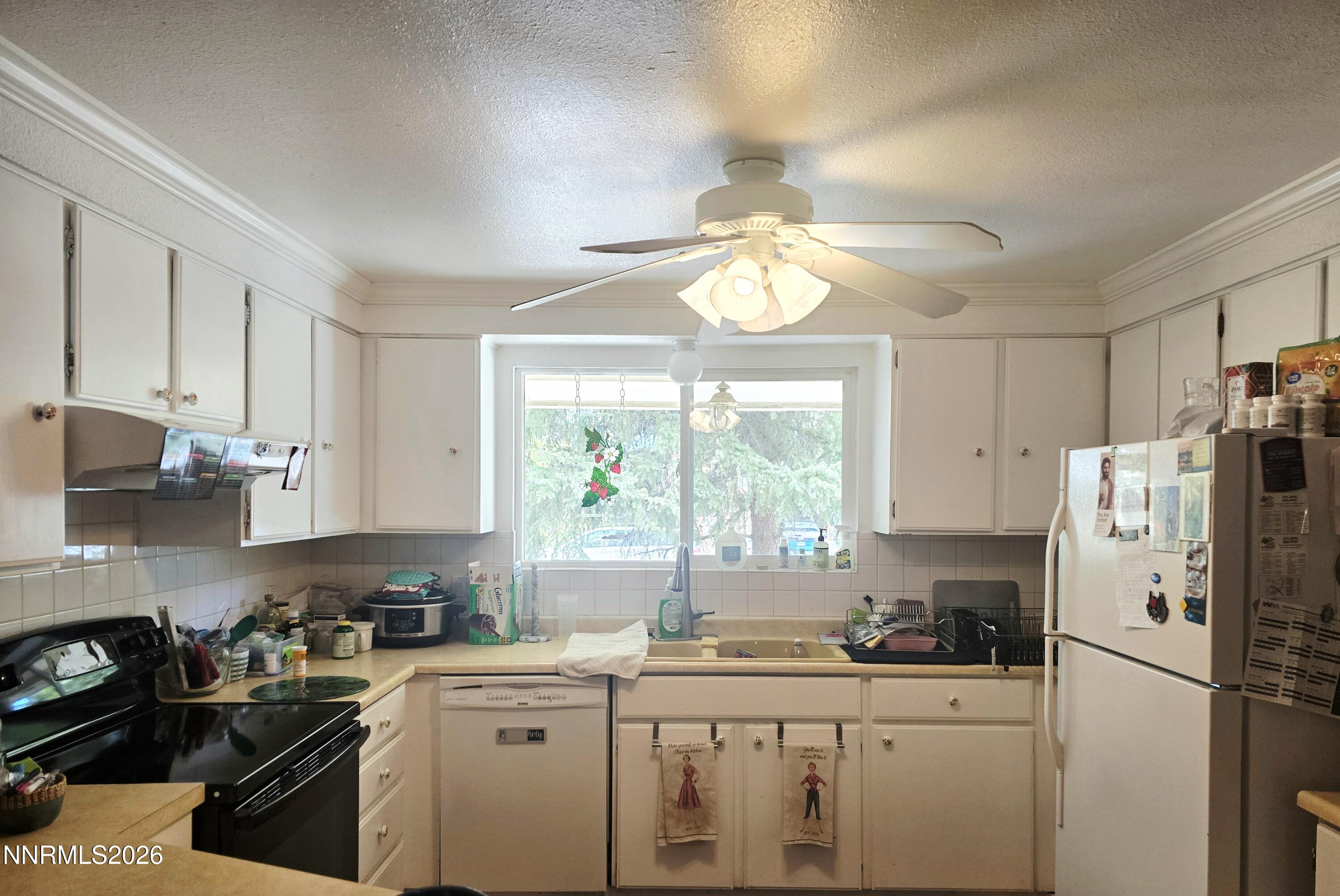 2755 Severn Drive Property Photo 4