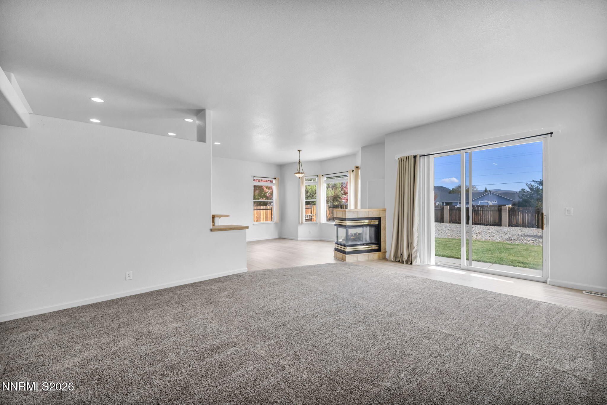 2871 Hot Springs Road Property Photo 10