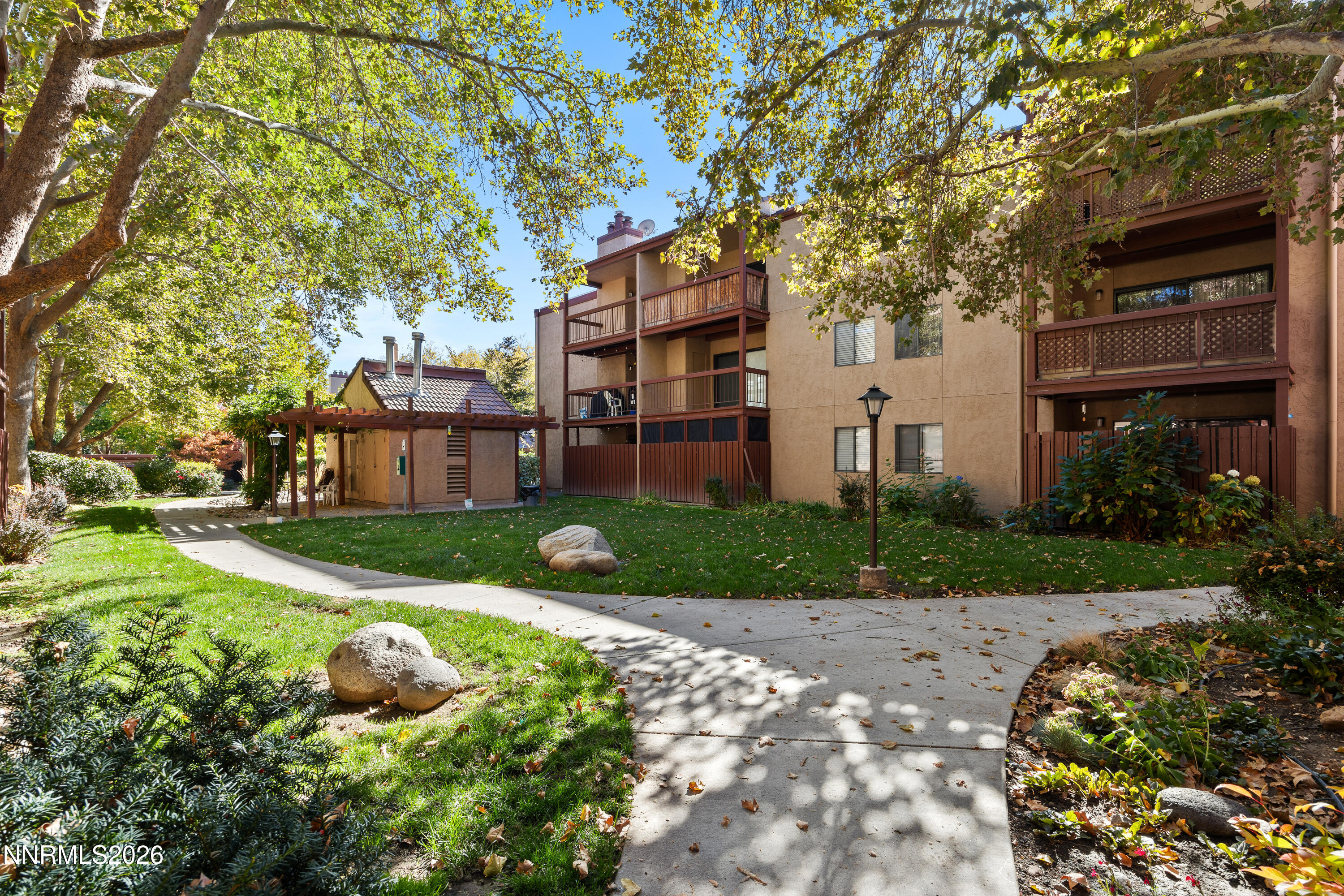 1000 Beck Street 161 Property Photo 1