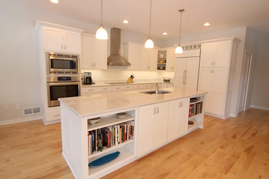 1908 Erie Drive Property Photo 4