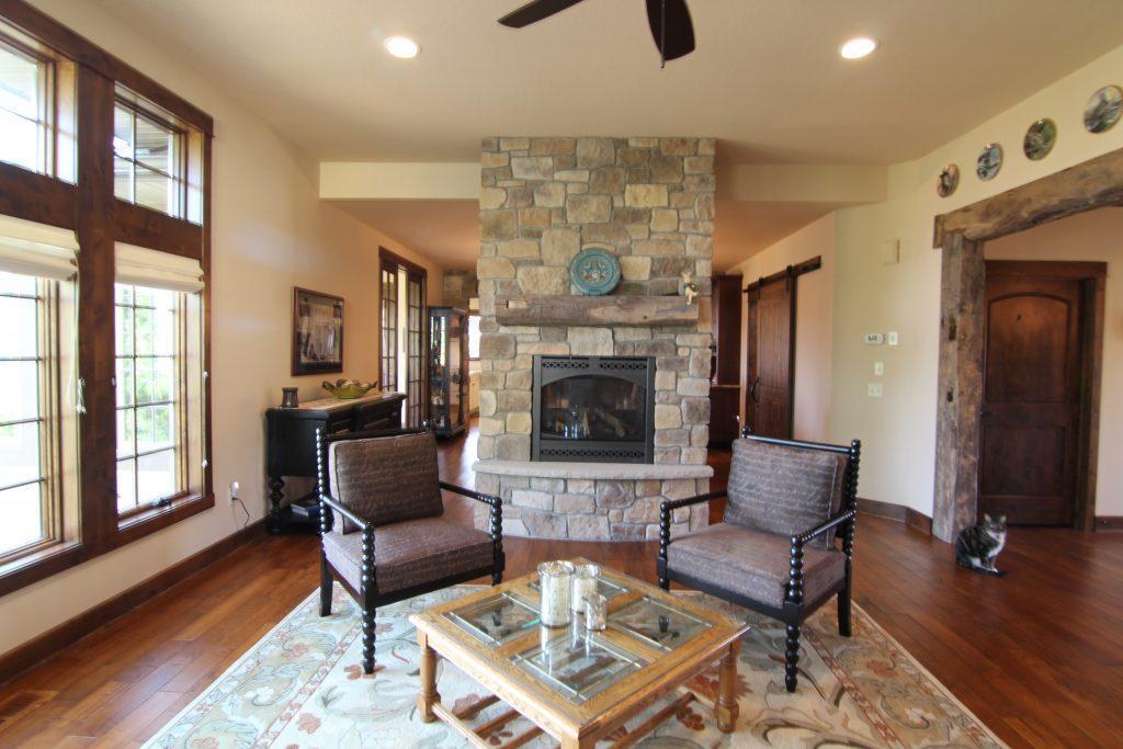 1908 Erie Drive Property Photo 13
