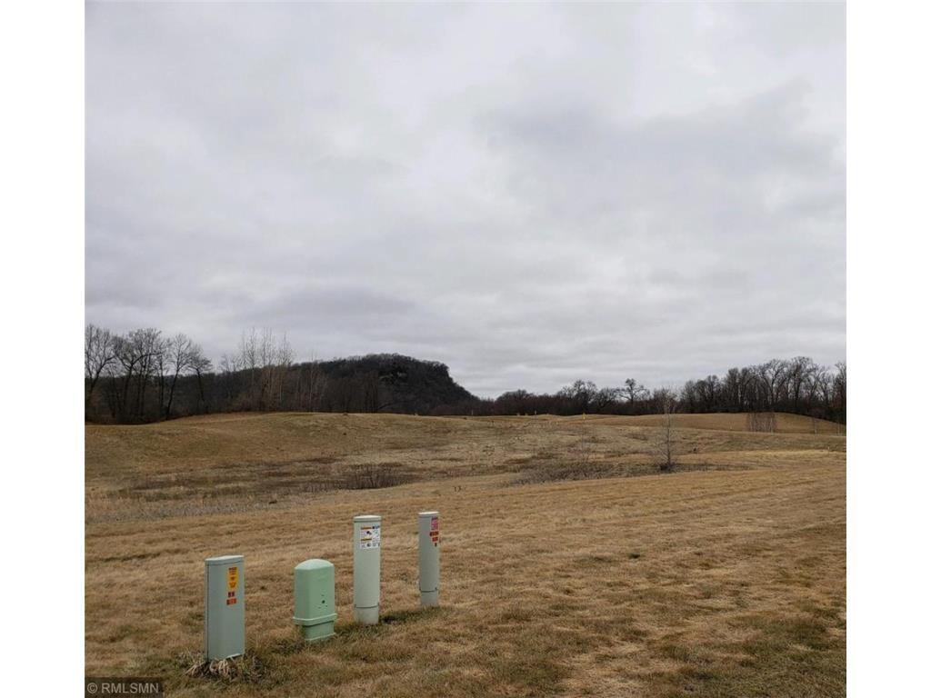 135 Emerald Lake Drive Property Photo 1