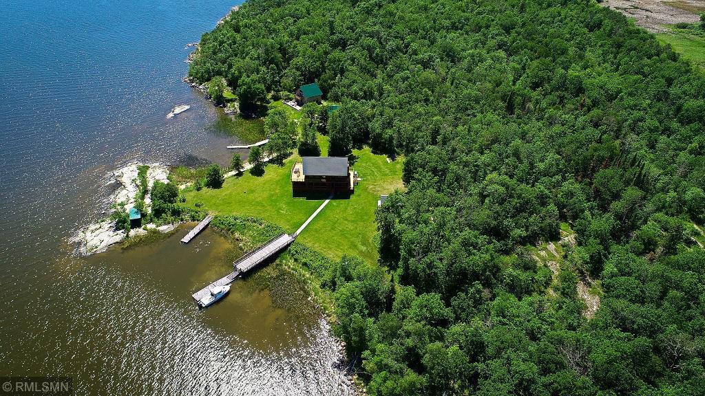 1526 Flag Island Property Photo 1