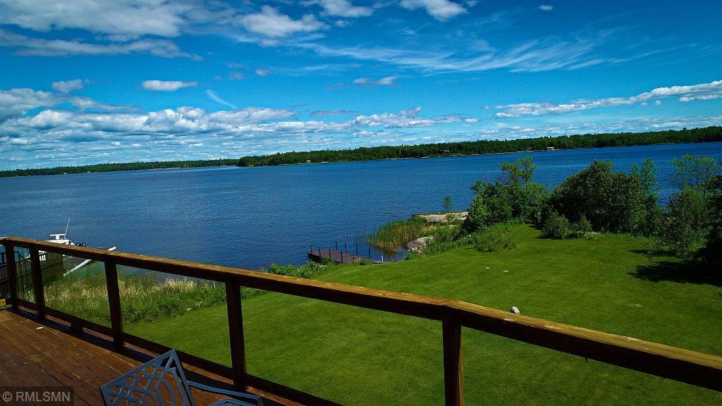 1526 Flag Island Property Photo 11
