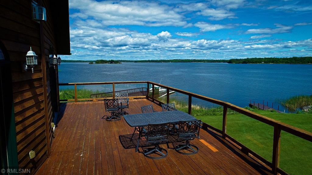 1526 Flag Island Property Photo 13