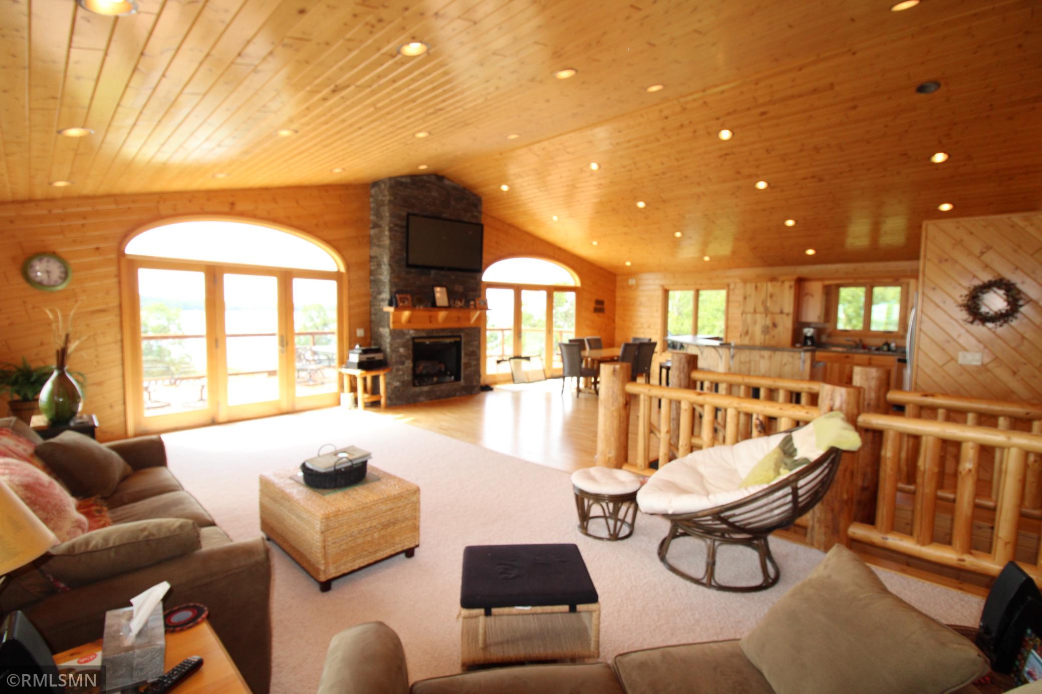 1526 Flag Island Property Photo 35