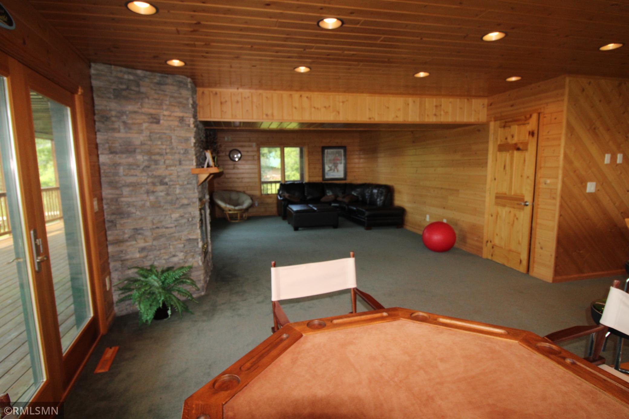 1526 Flag Island Property Photo 40
