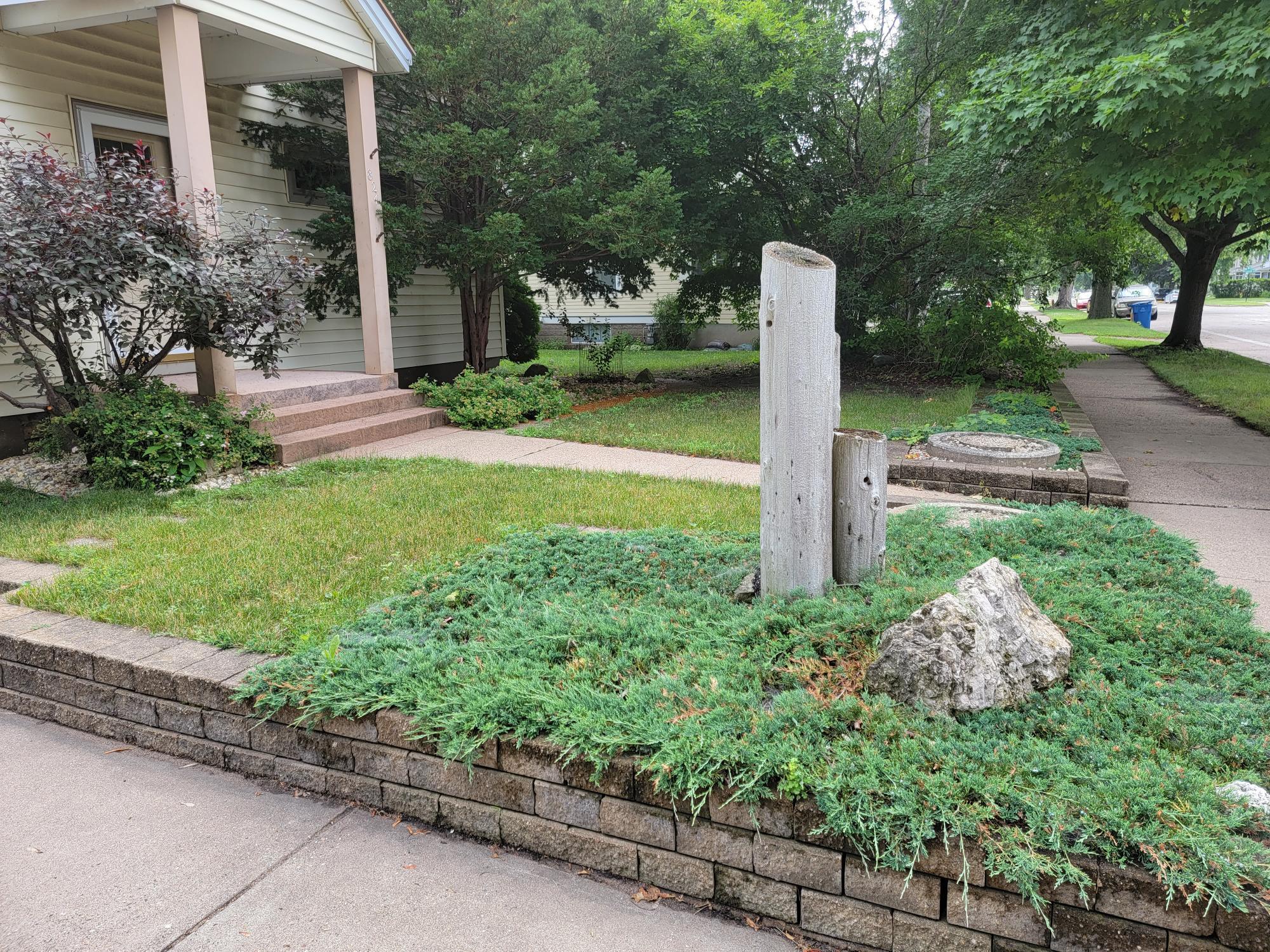 824 W 7th Street Property Photo 3