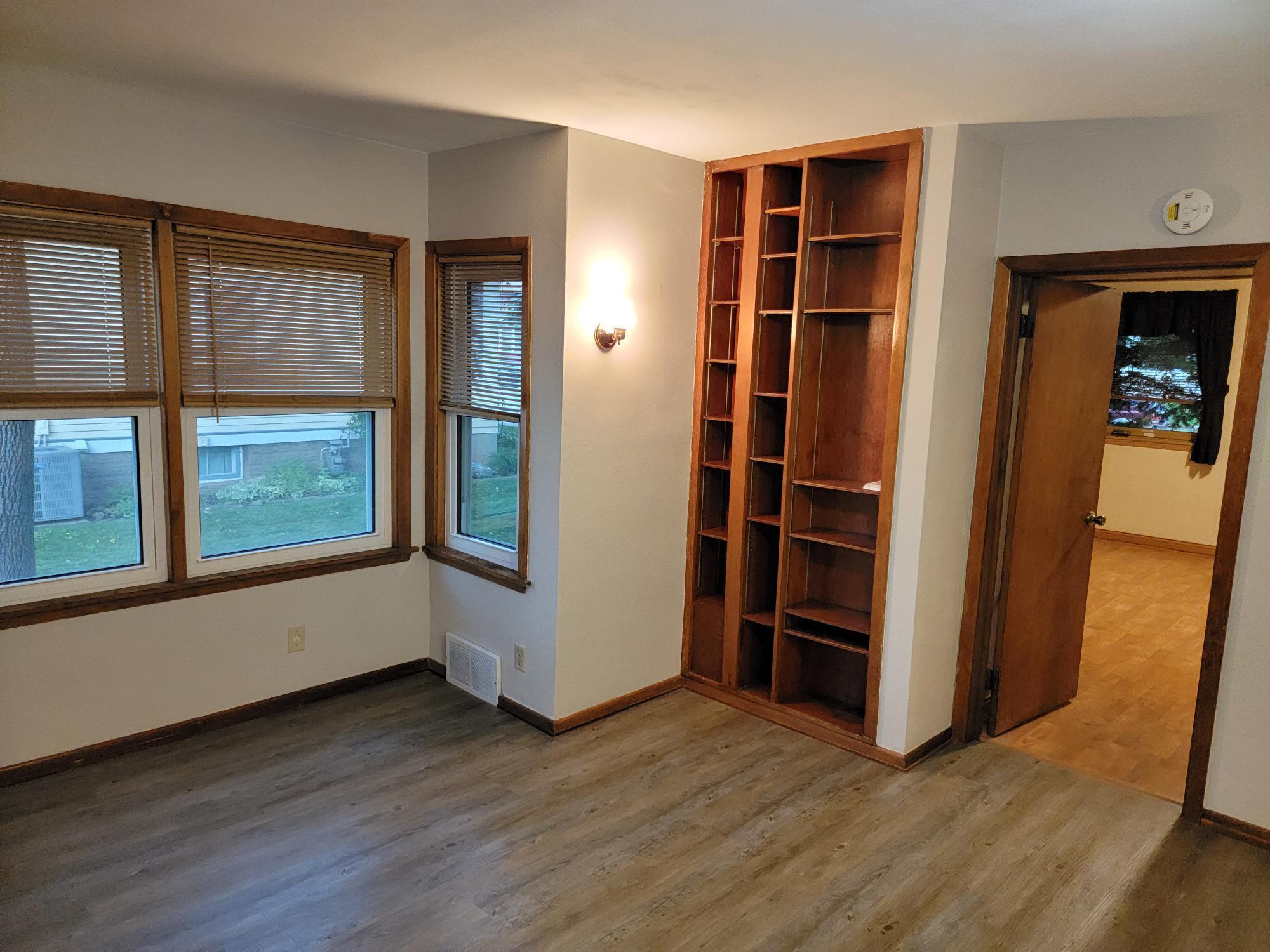 824 W 7th Street Property Photo 10