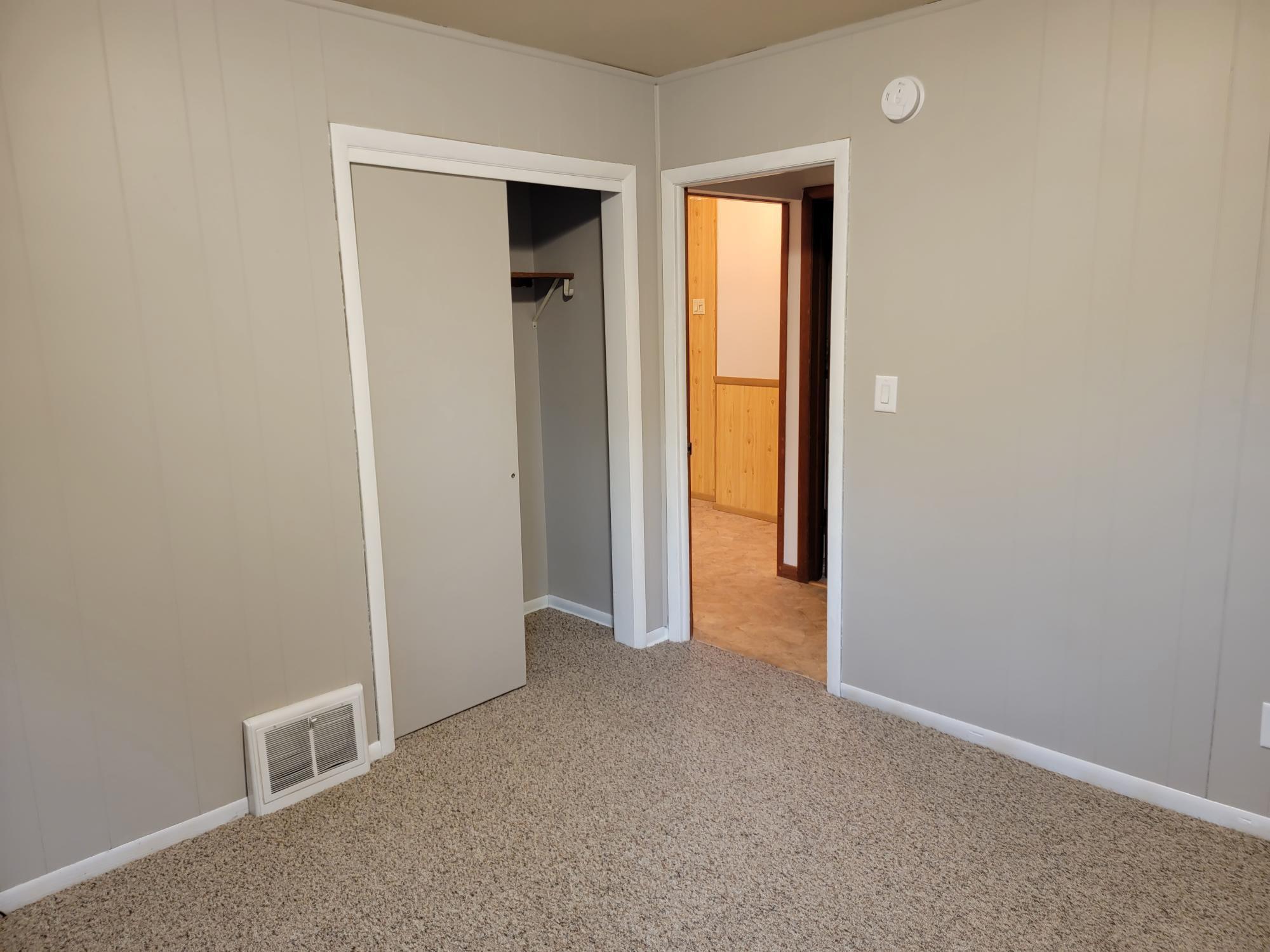 824 W 7th Street Property Photo 15