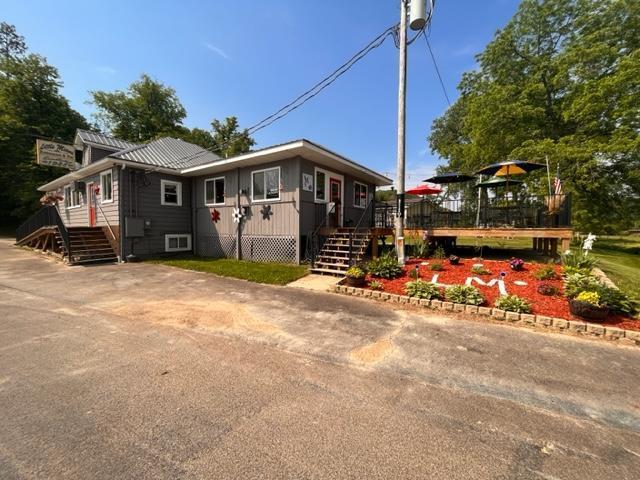 5349 County 249 Property Photo 3