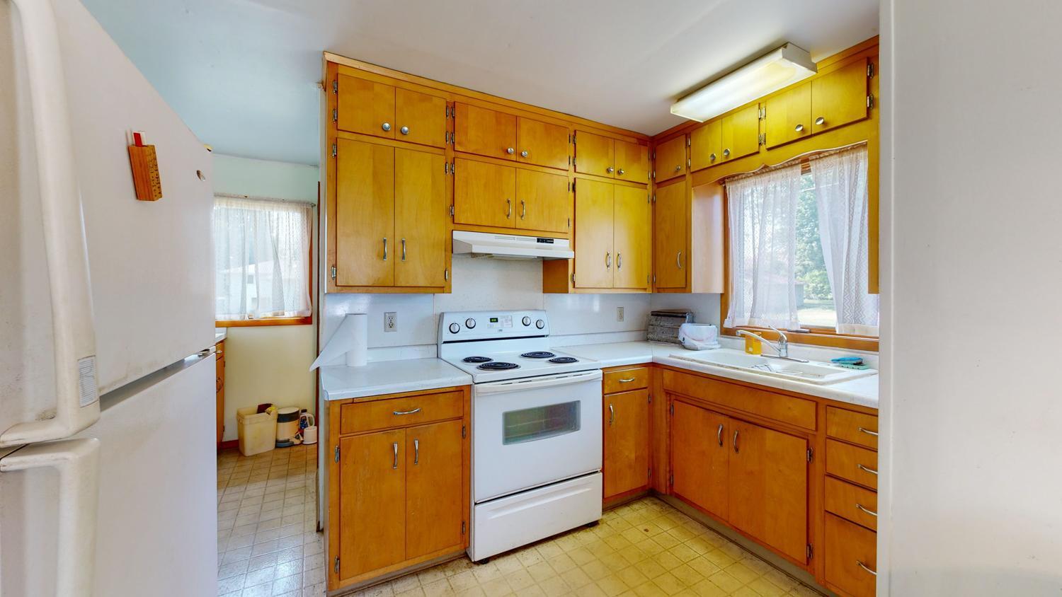 1003 Grand Street Se Property Photo 32
