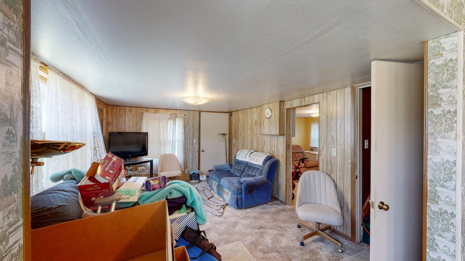 1003 Grand Street Se Property Photo 36