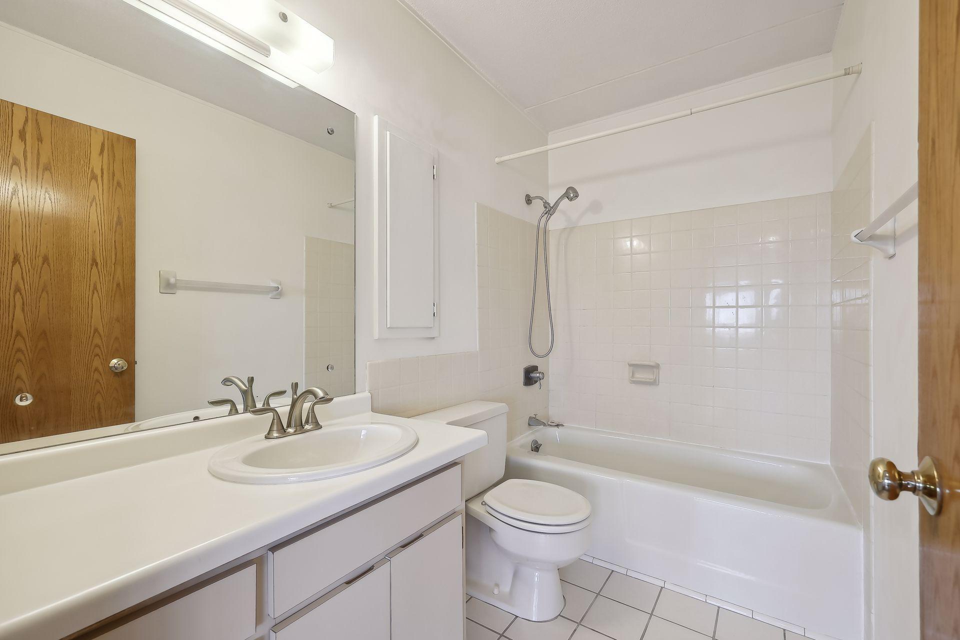 1920 S 1st Street 1406 Property Photo 20