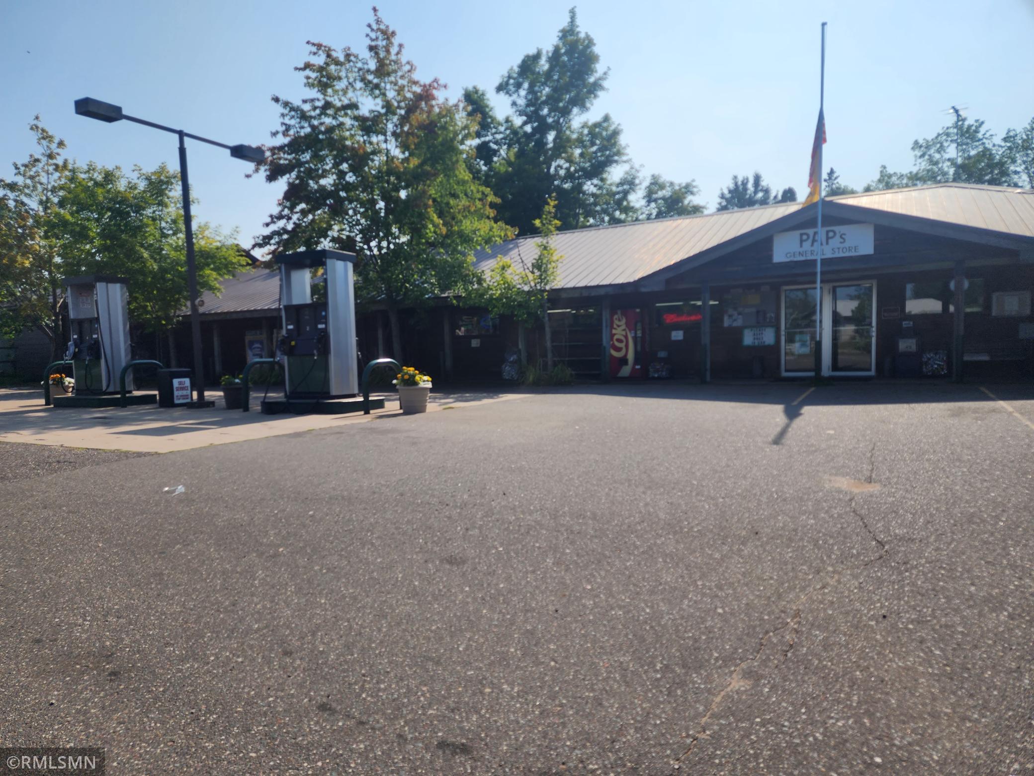1637 80th Street Property Photo 2