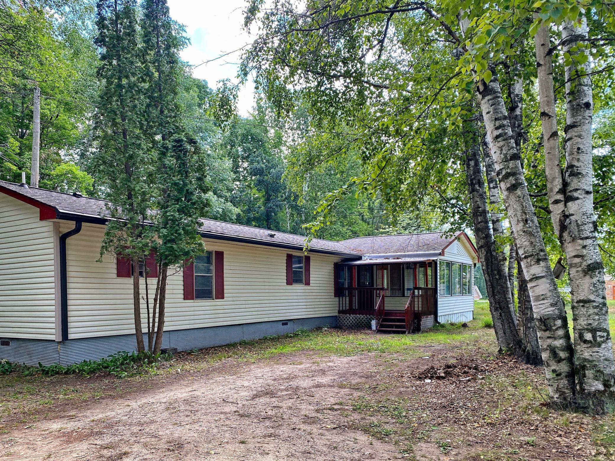 21876 Tuxedo Road Property Photo 1