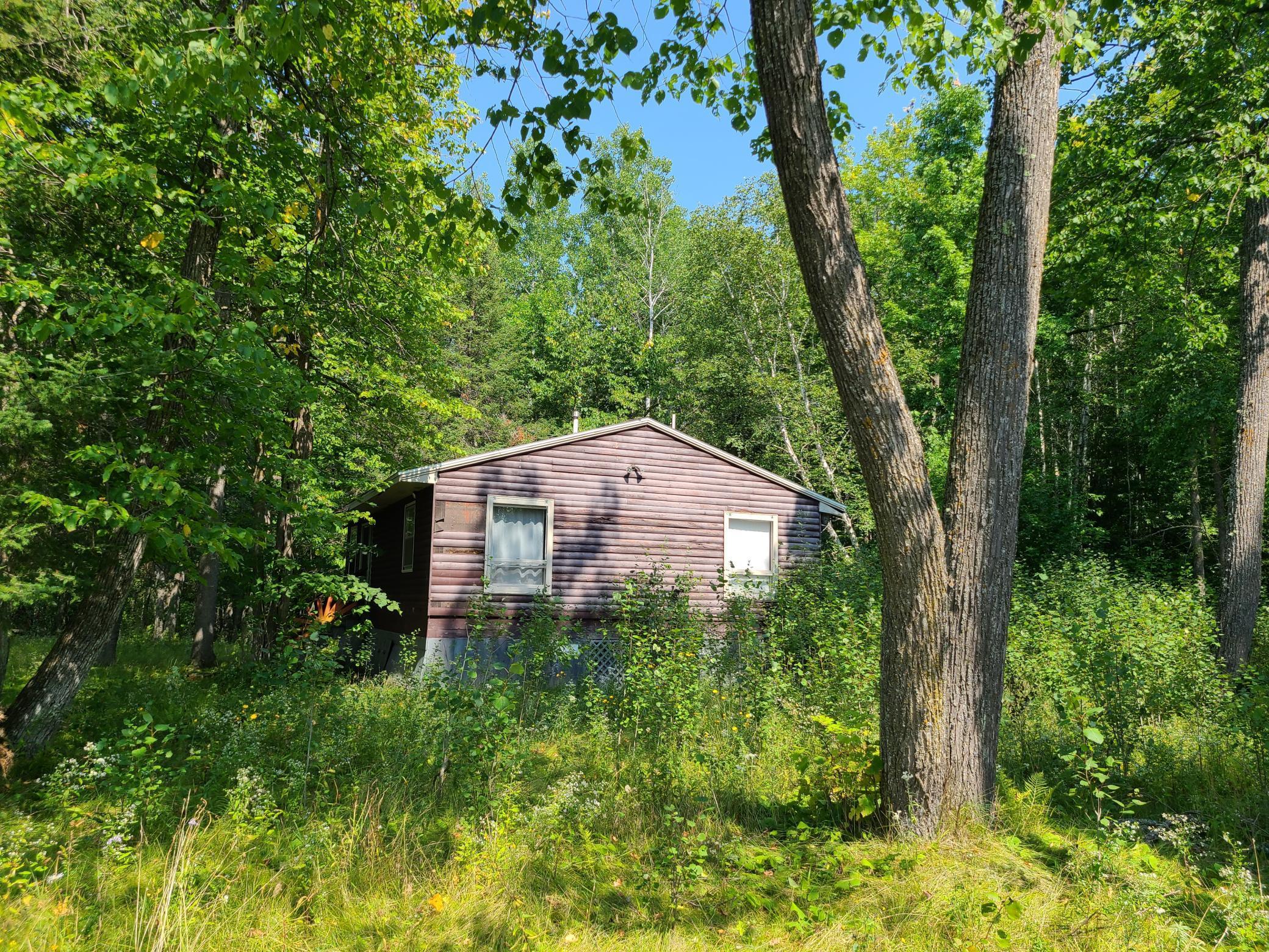 10281 Sullivan Bay Property Photo 2