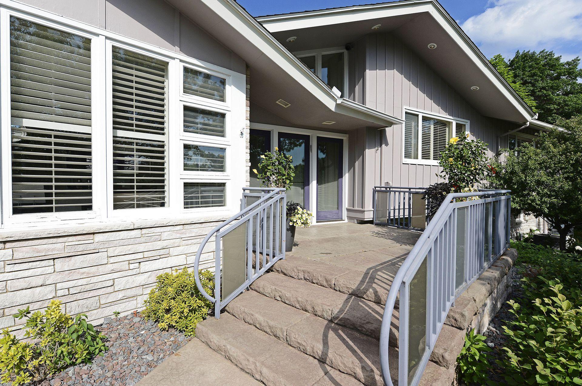 2544 Huntington Avenue Property Photo 16