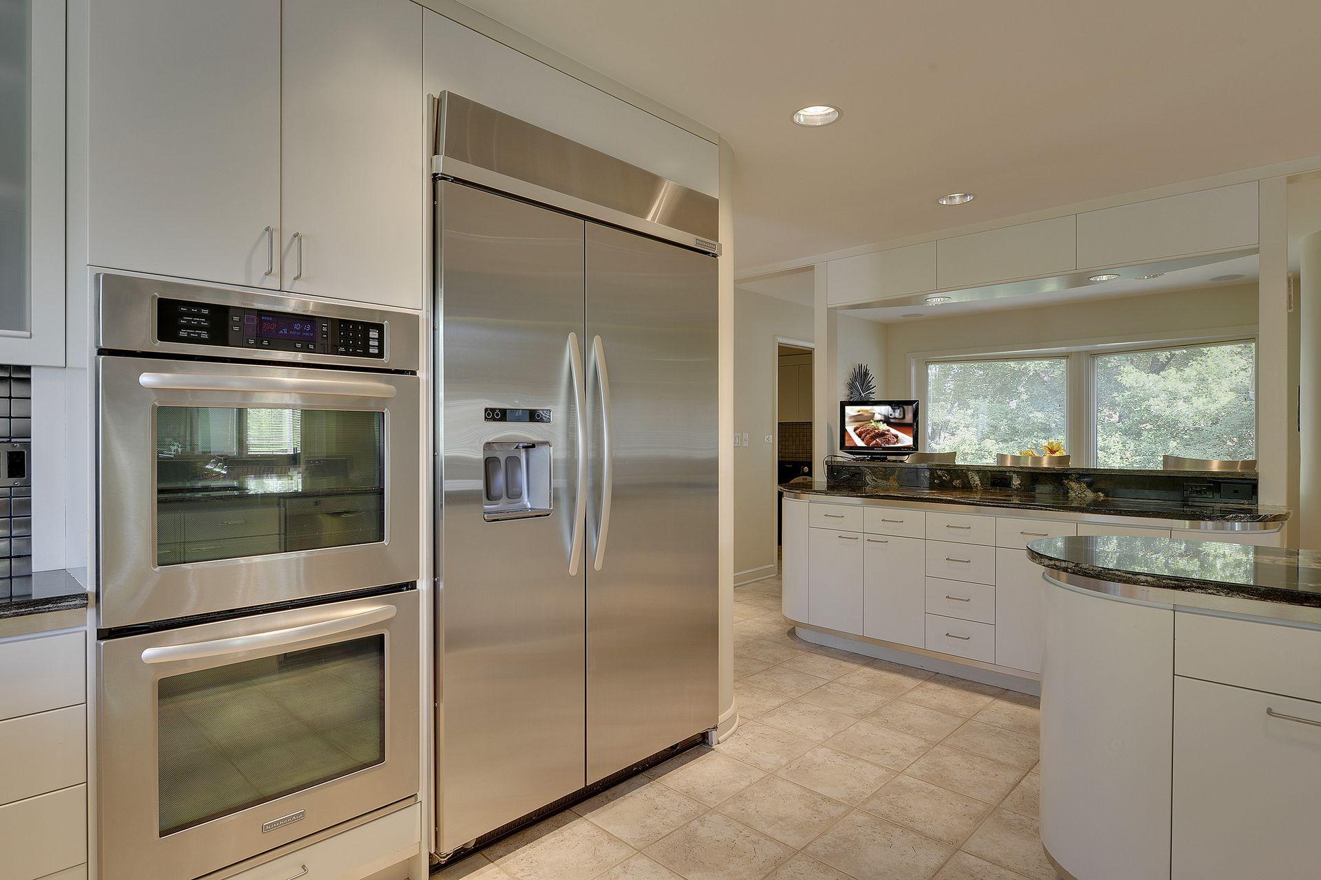 2544 Huntington Avenue Property Photo 28