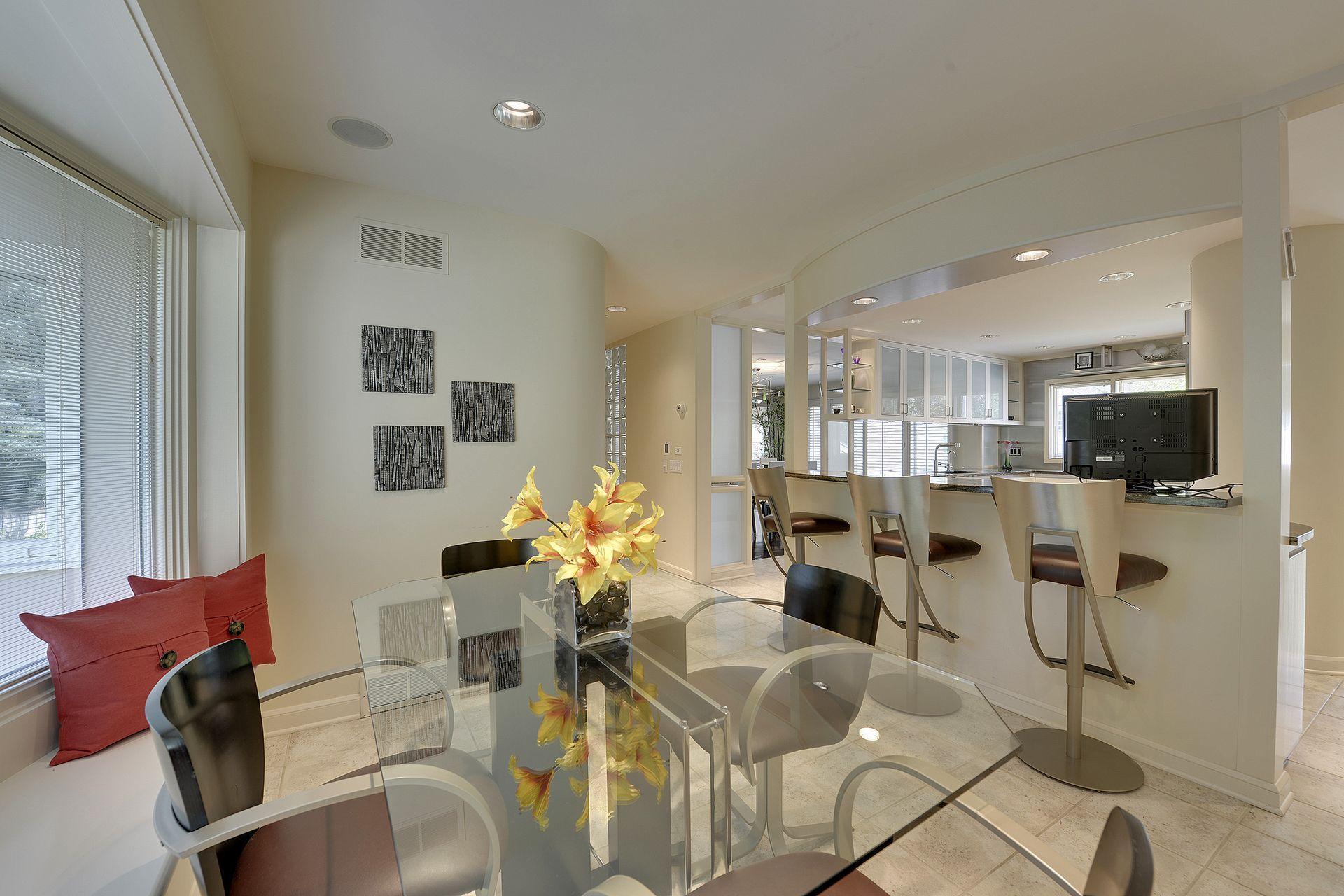 2544 Huntington Avenue Property Photo 30