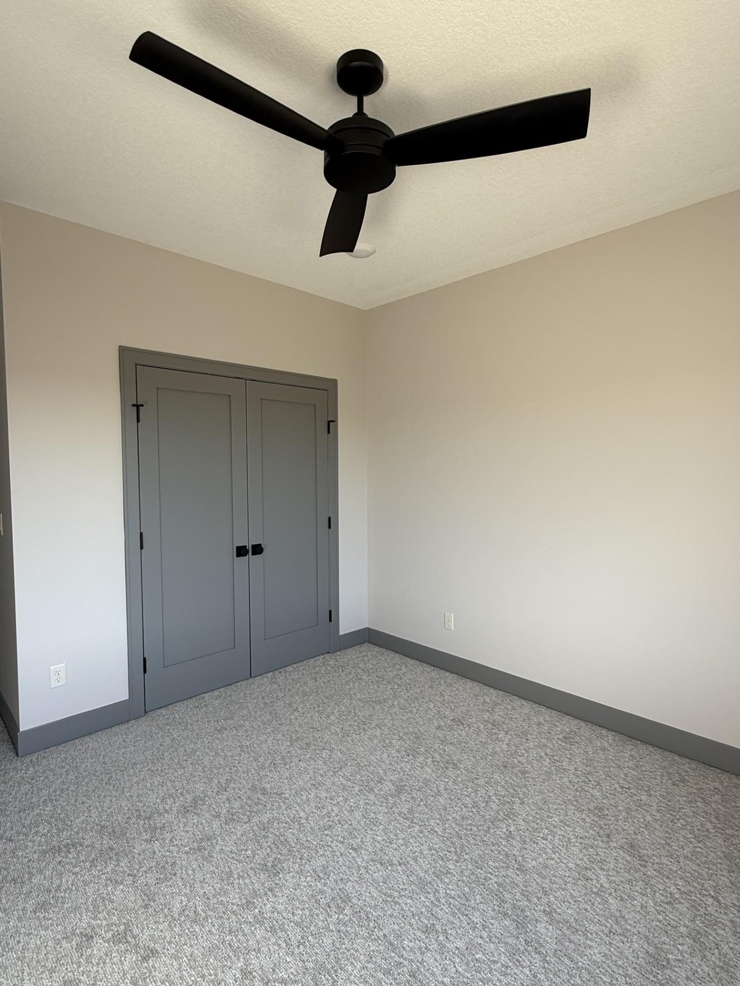 4904 Noble Drive Property Photo 9