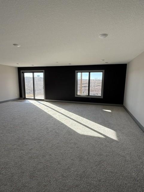 4904 Noble Drive Property Photo 13