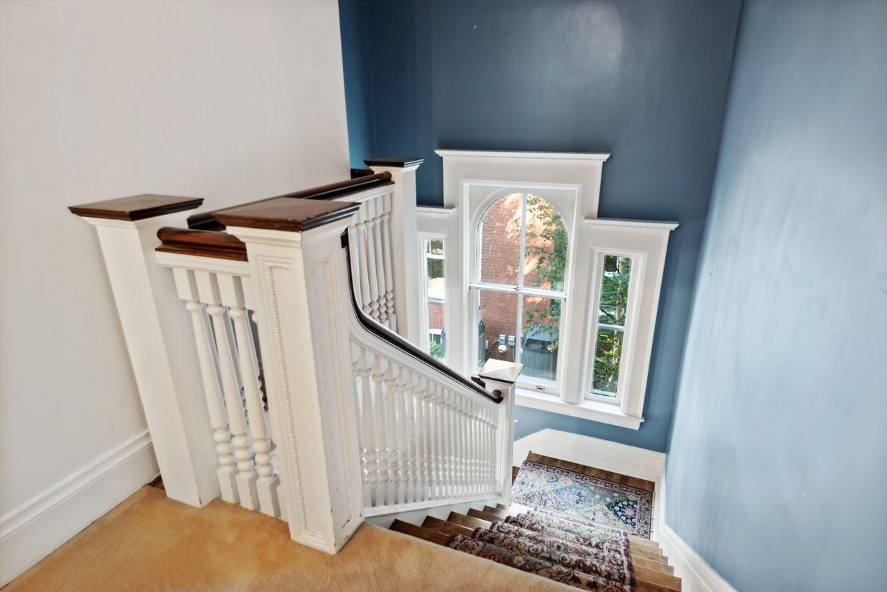 506 Summit Avenue Property Photo 13