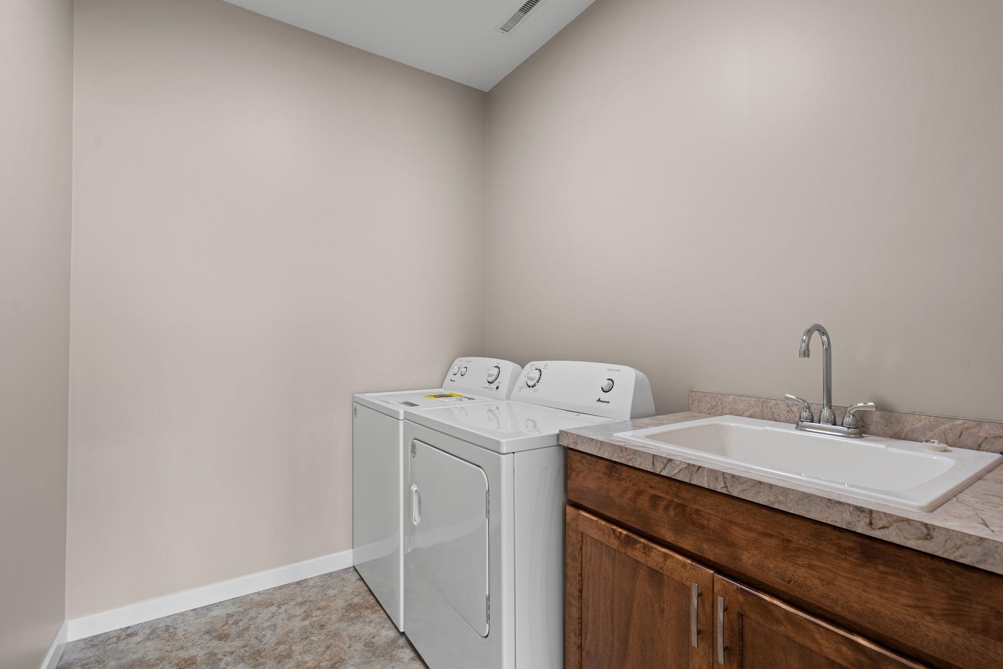 611 Northwood Place Property Photo 27