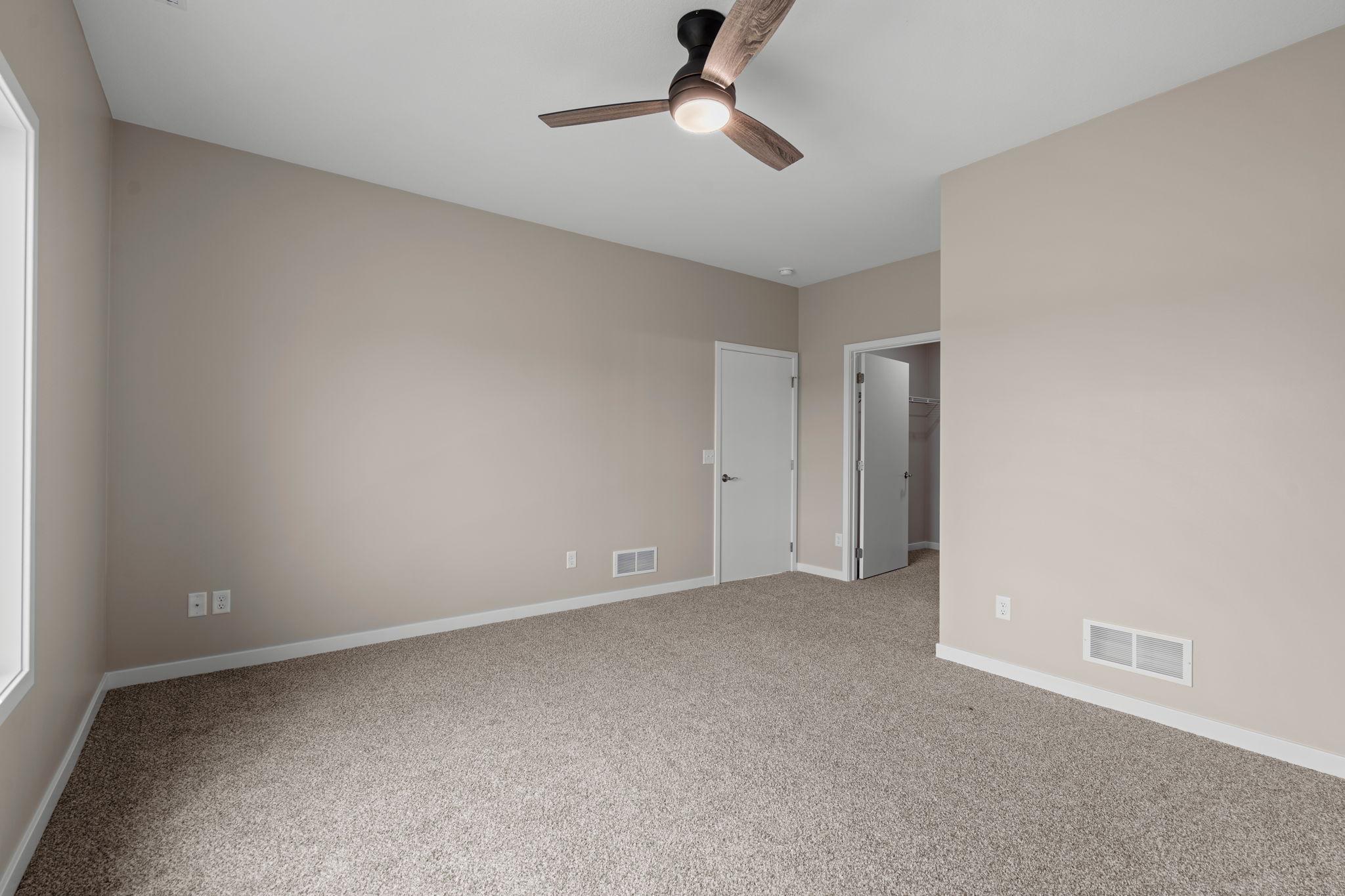 611 Northwood Place Property Photo 37