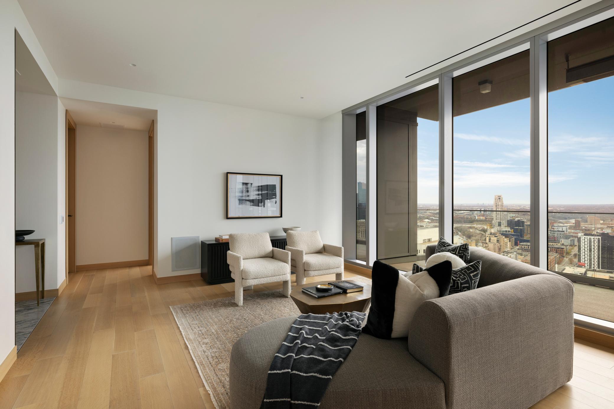 255 Hennepin Avenue 3201 Property Photo 24