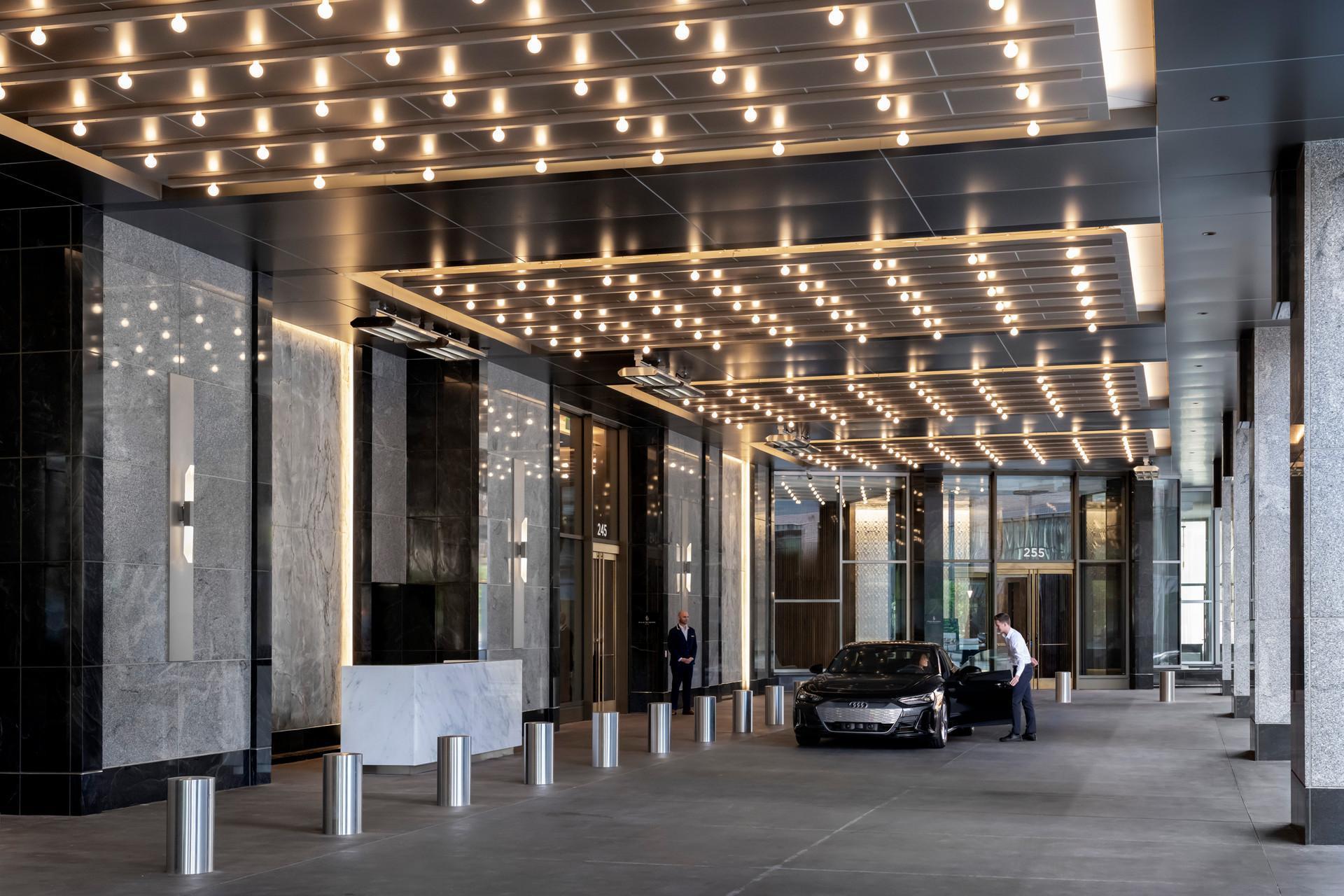 255 Hennepin Avenue 3201 Property Photo 45