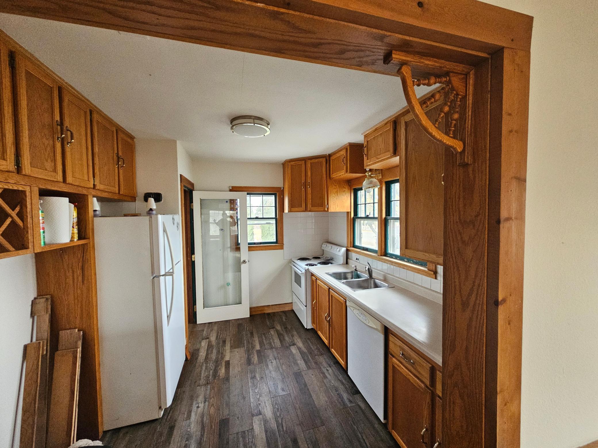 874 Main Street Property Photo 5