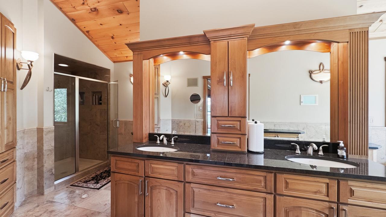 2713 Burntside Lake Ne Property Photo 23