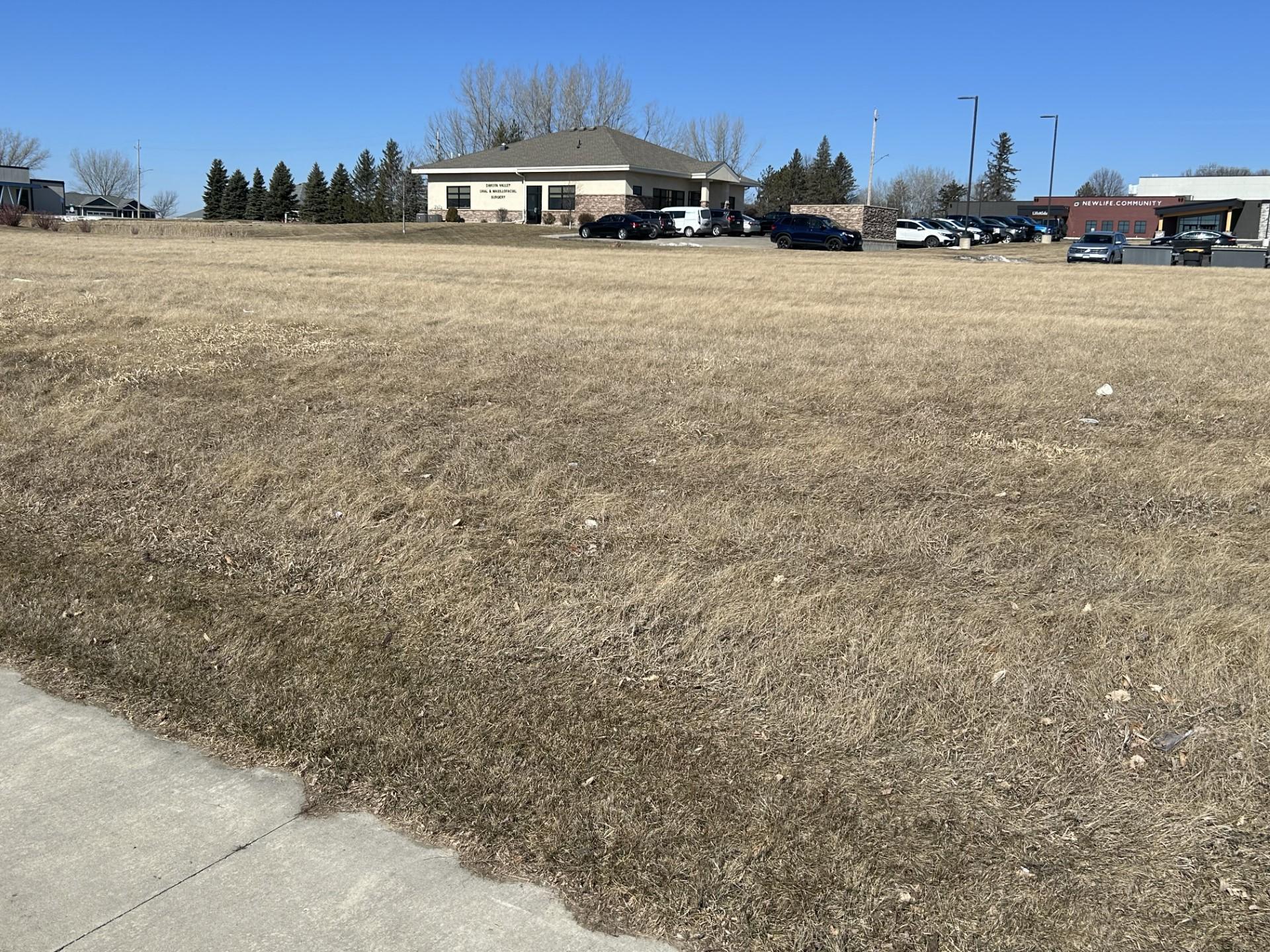 Xxx Ne Landmark Drive Ne Property Photo 1