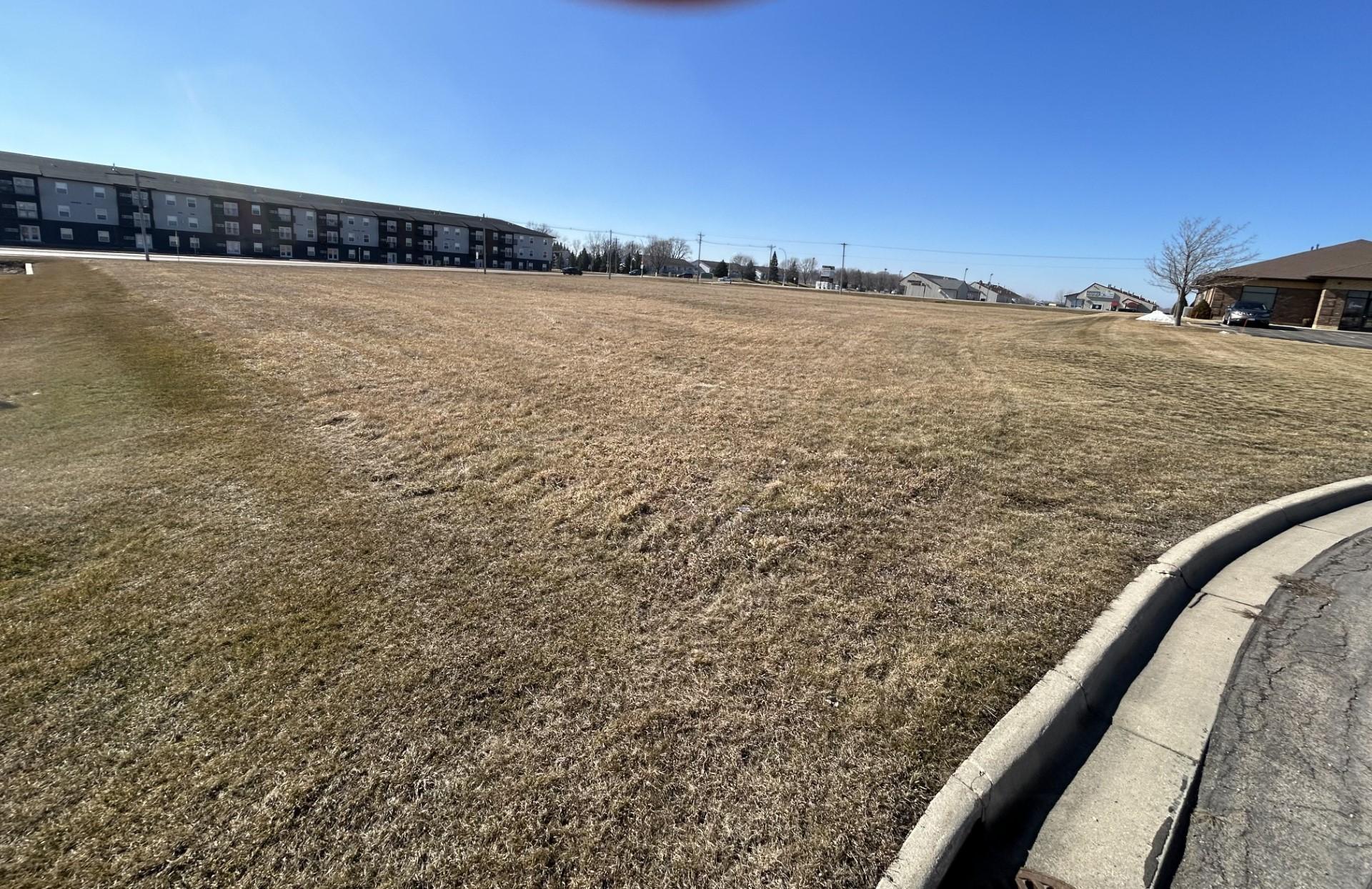 Xxx Landmark Drive Ne Property Photo 1