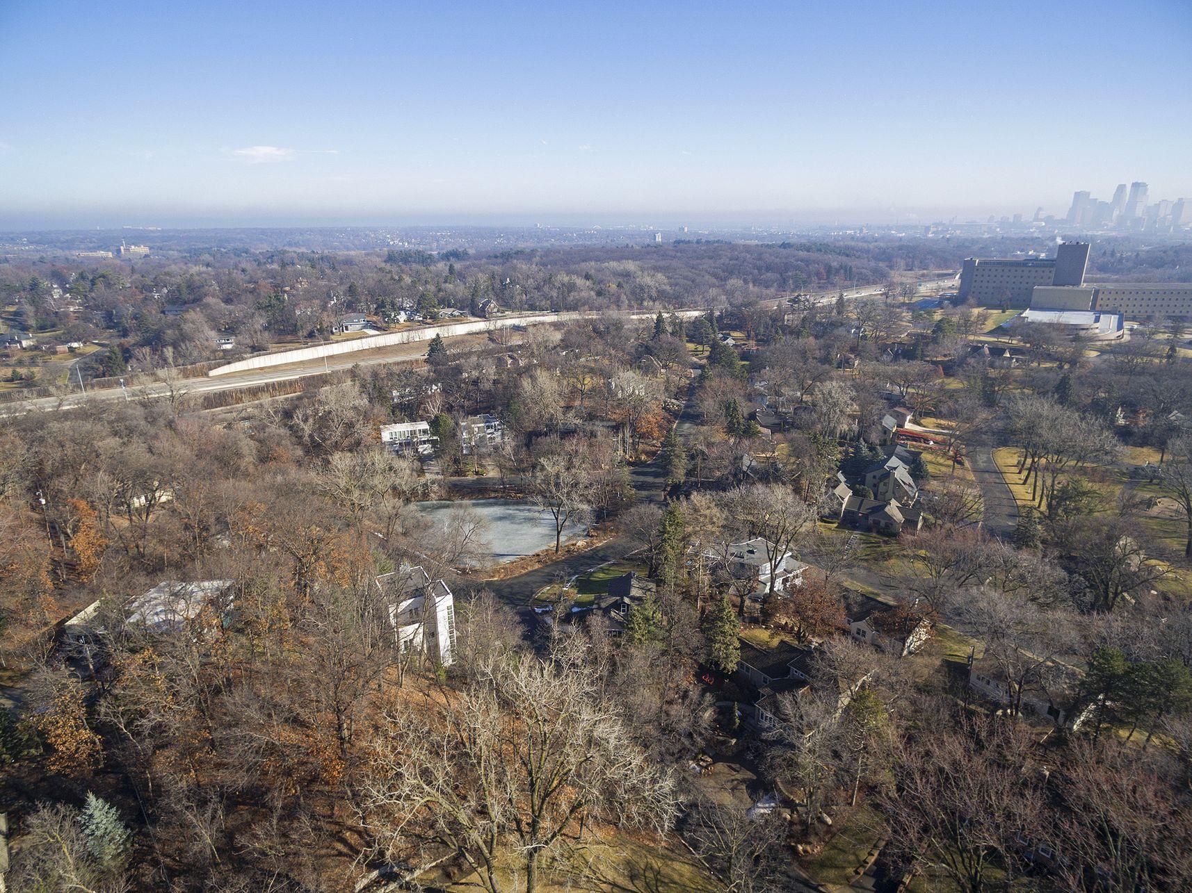 1408 Alpine Pass Property Photo 10