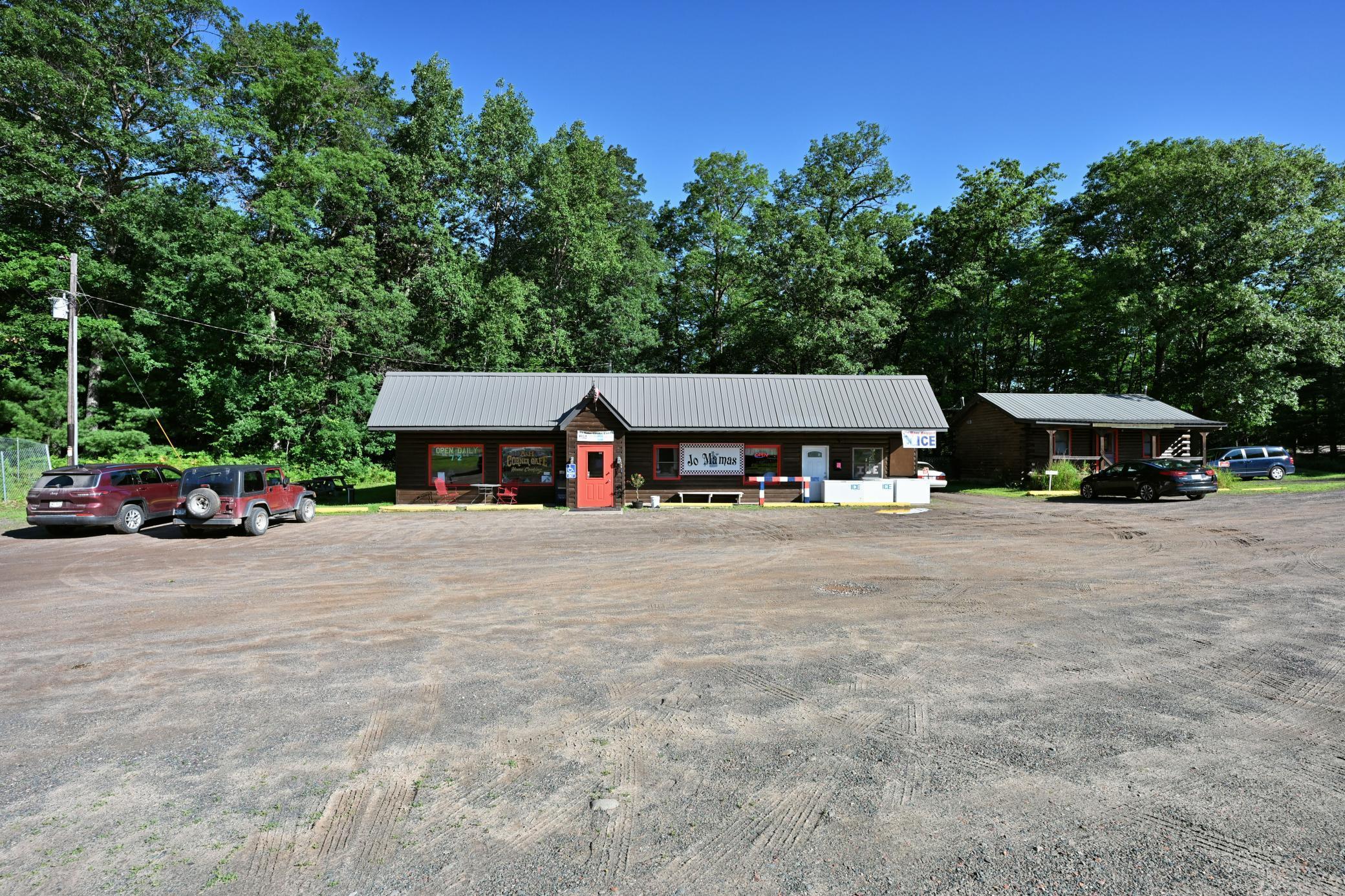 28407 & 28409 County Road H Property Photo 5
