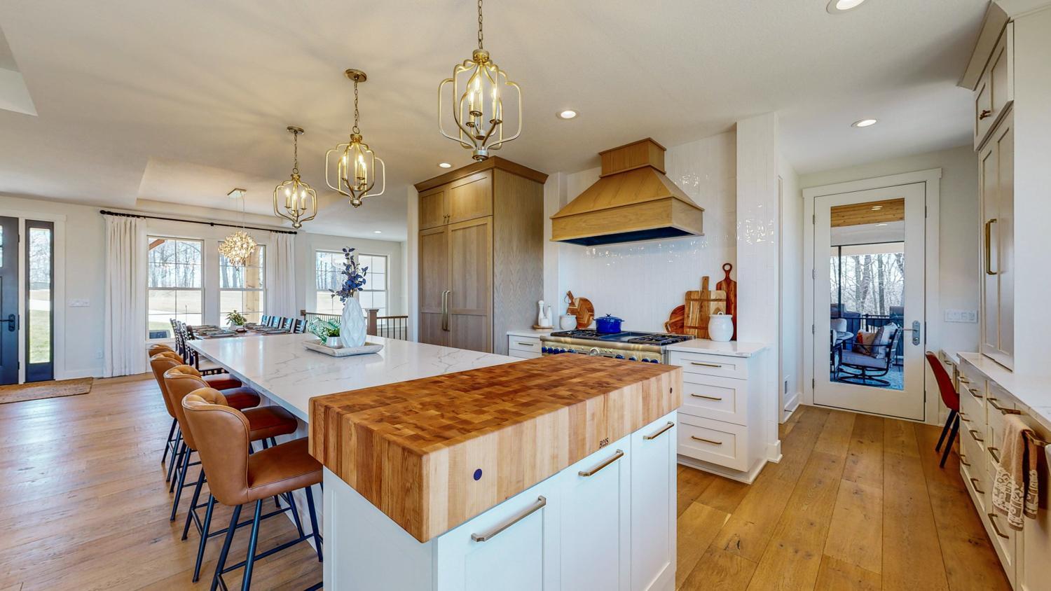 6349 Merilane Place Property Photo 12