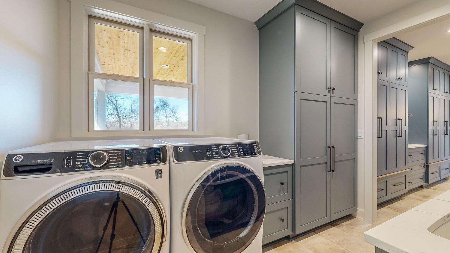 6349 Merilane Place Property Photo 40