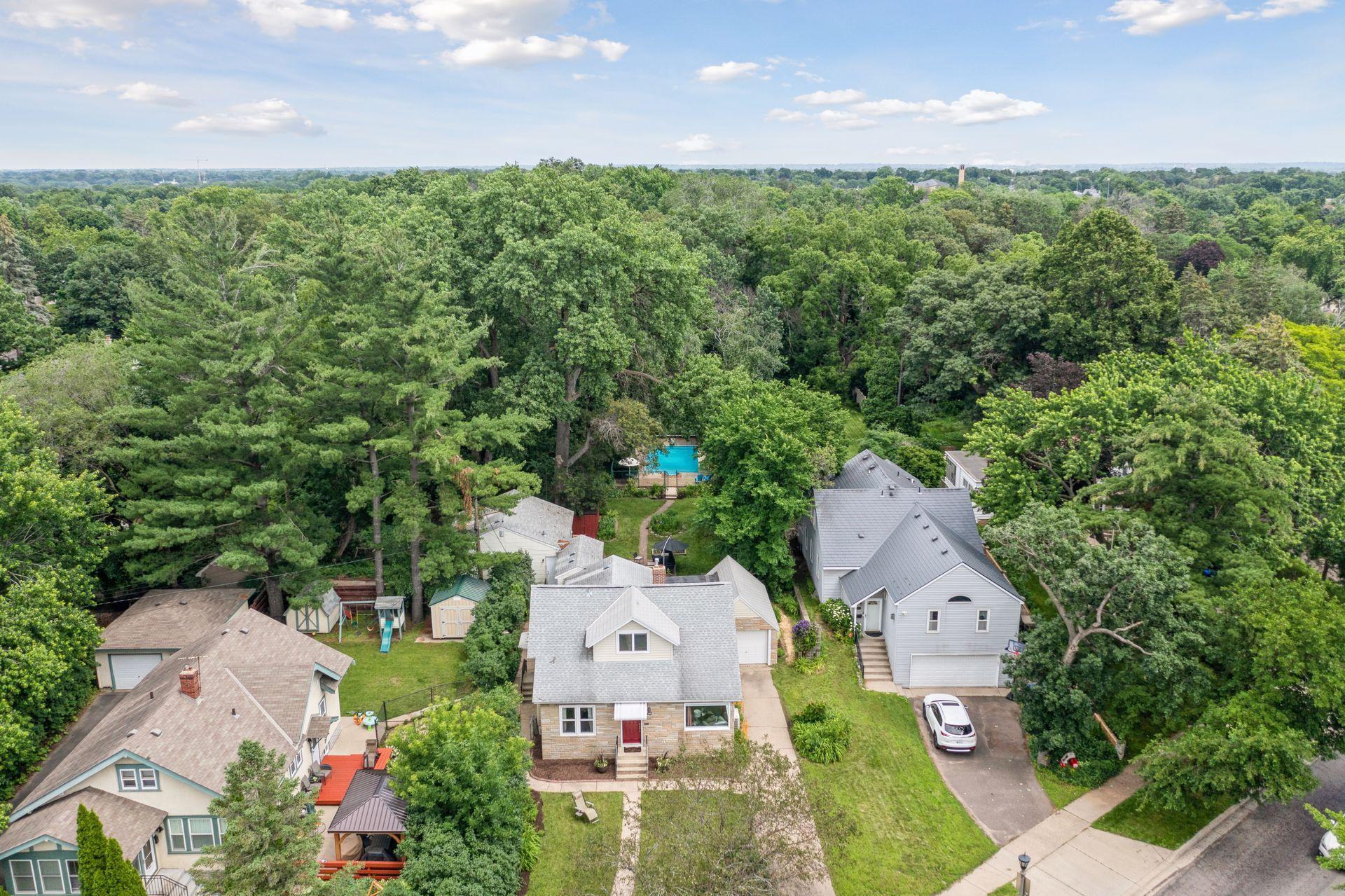 1470 Victoria Street Property Photo