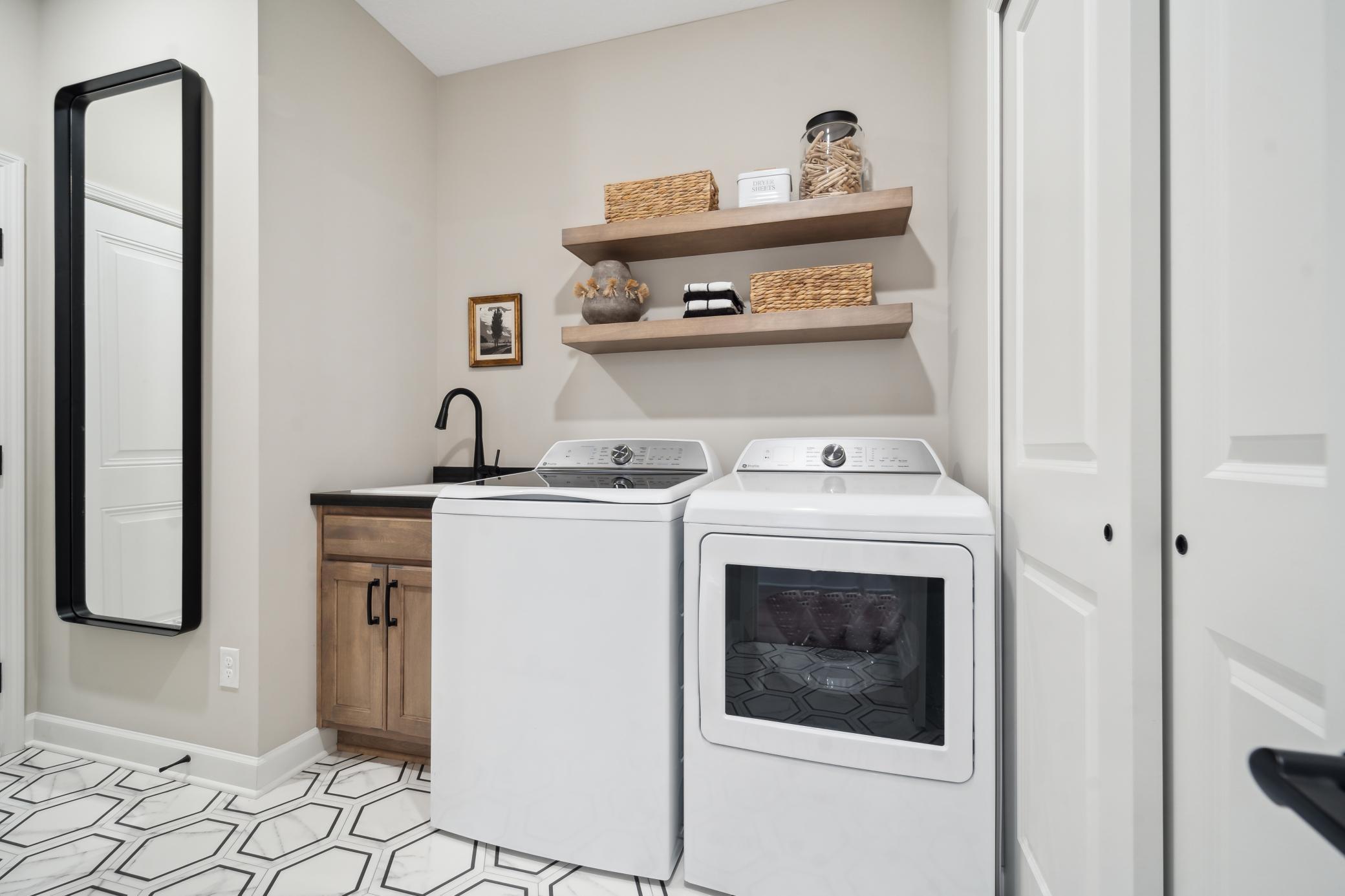 15680 Goodview Avenue N Property Photo 29