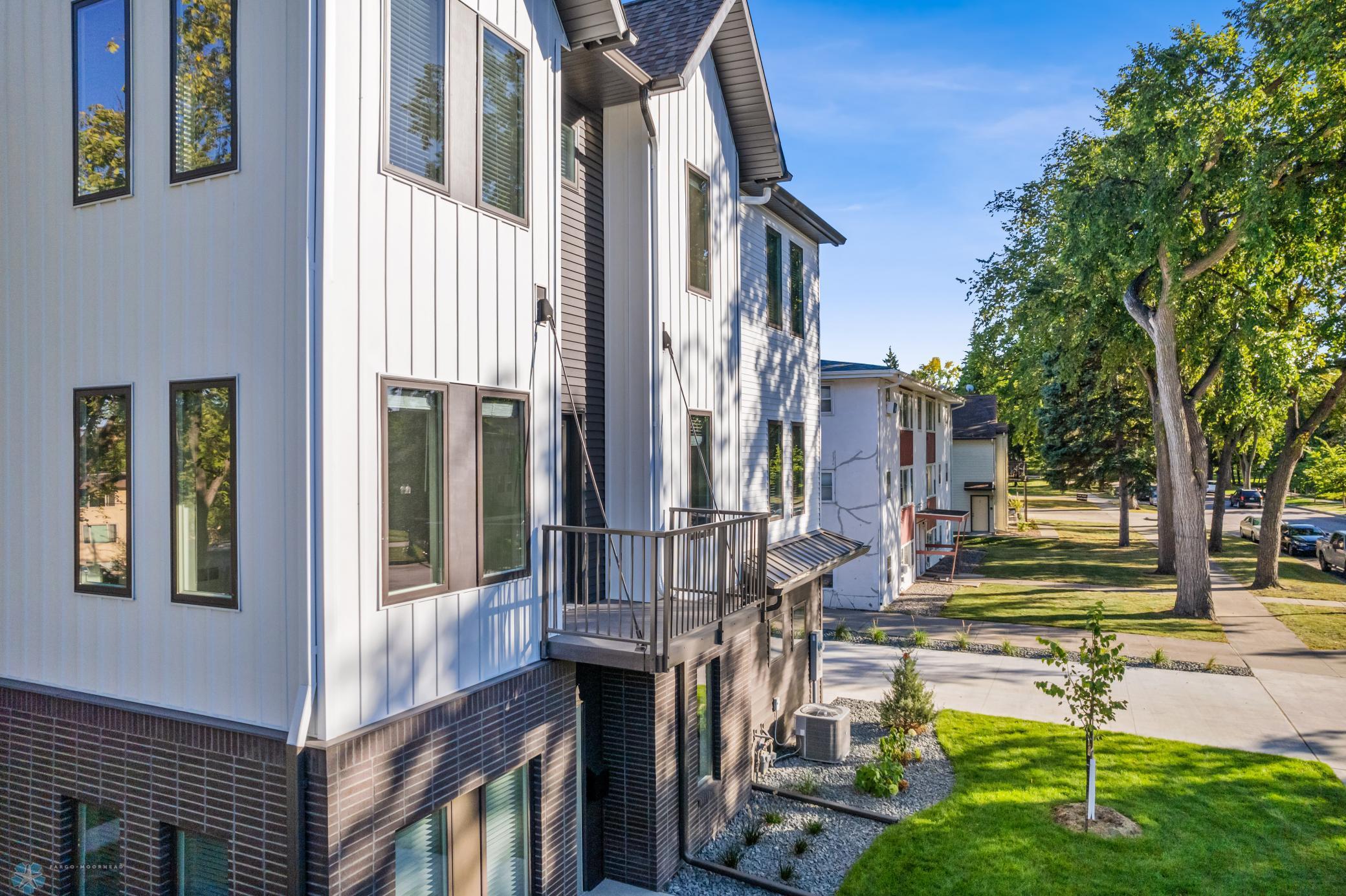 502 8th Street S 2 Property Photo 37
