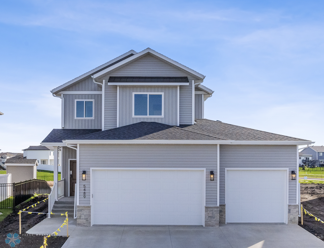 5489 Lori Lane Property Photo 2