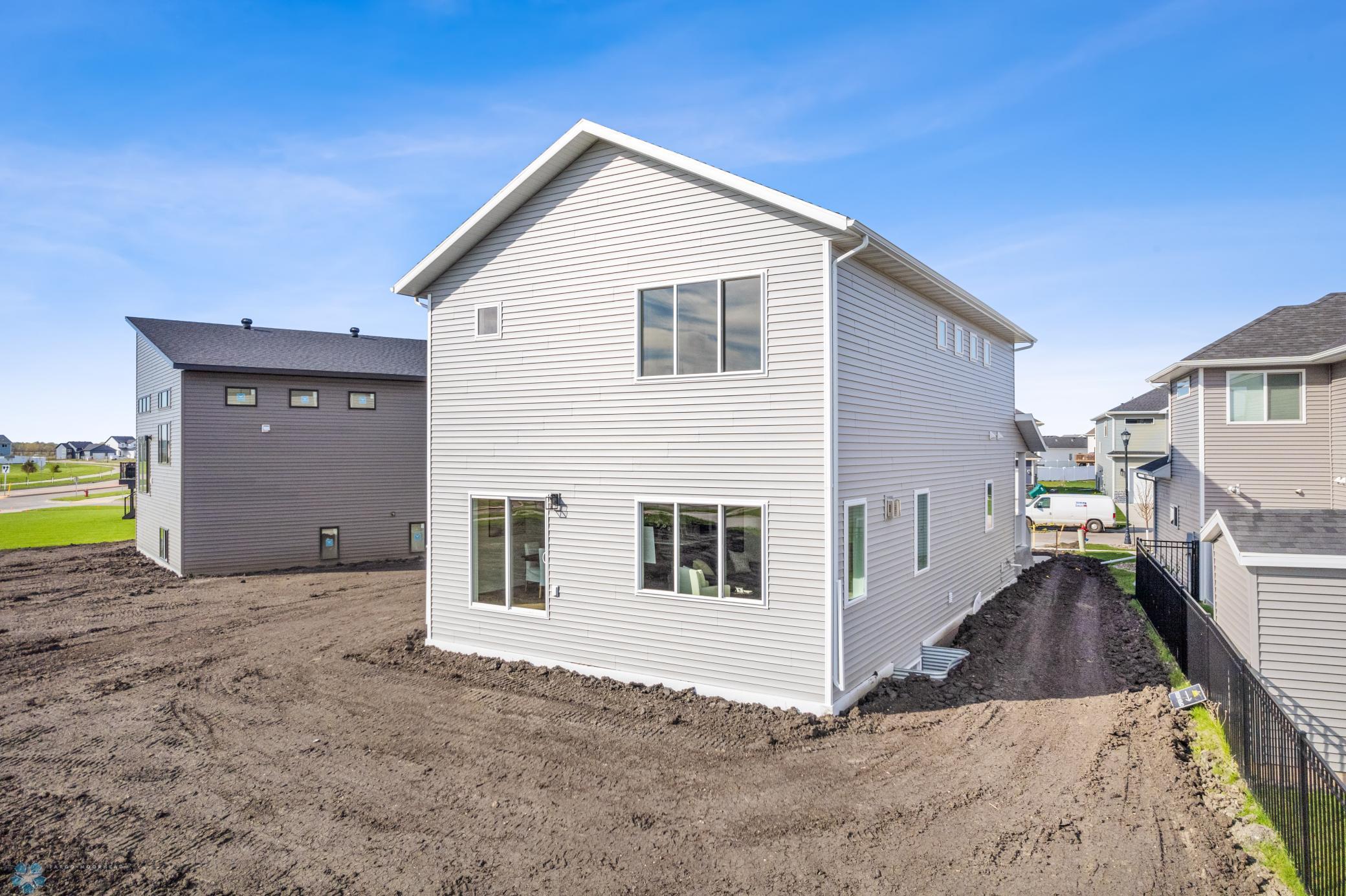 5489 Lori Lane Property Photo 33