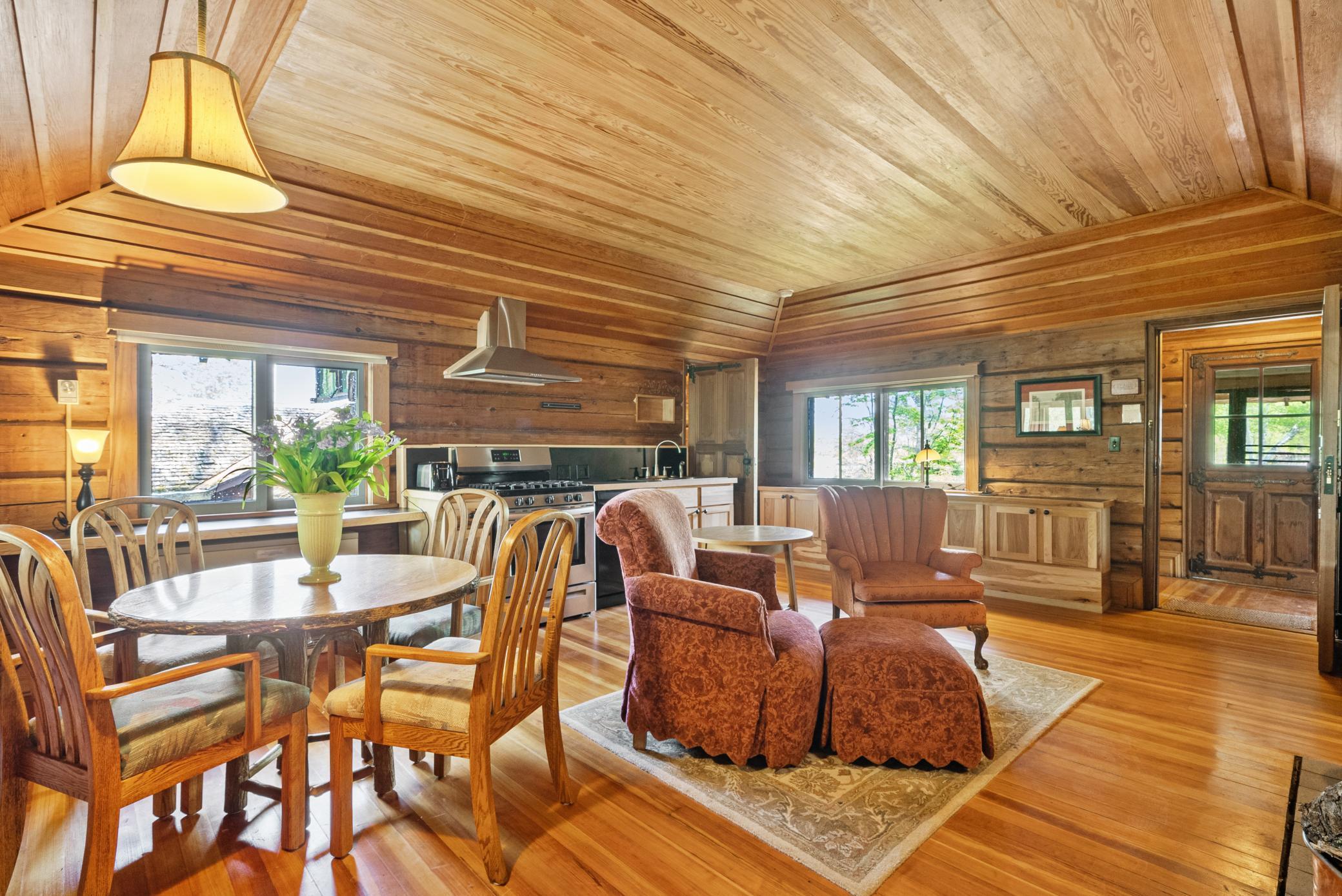 2799 27th St 12.4/5 - Main Lodge 4&5 Property Photo 1
