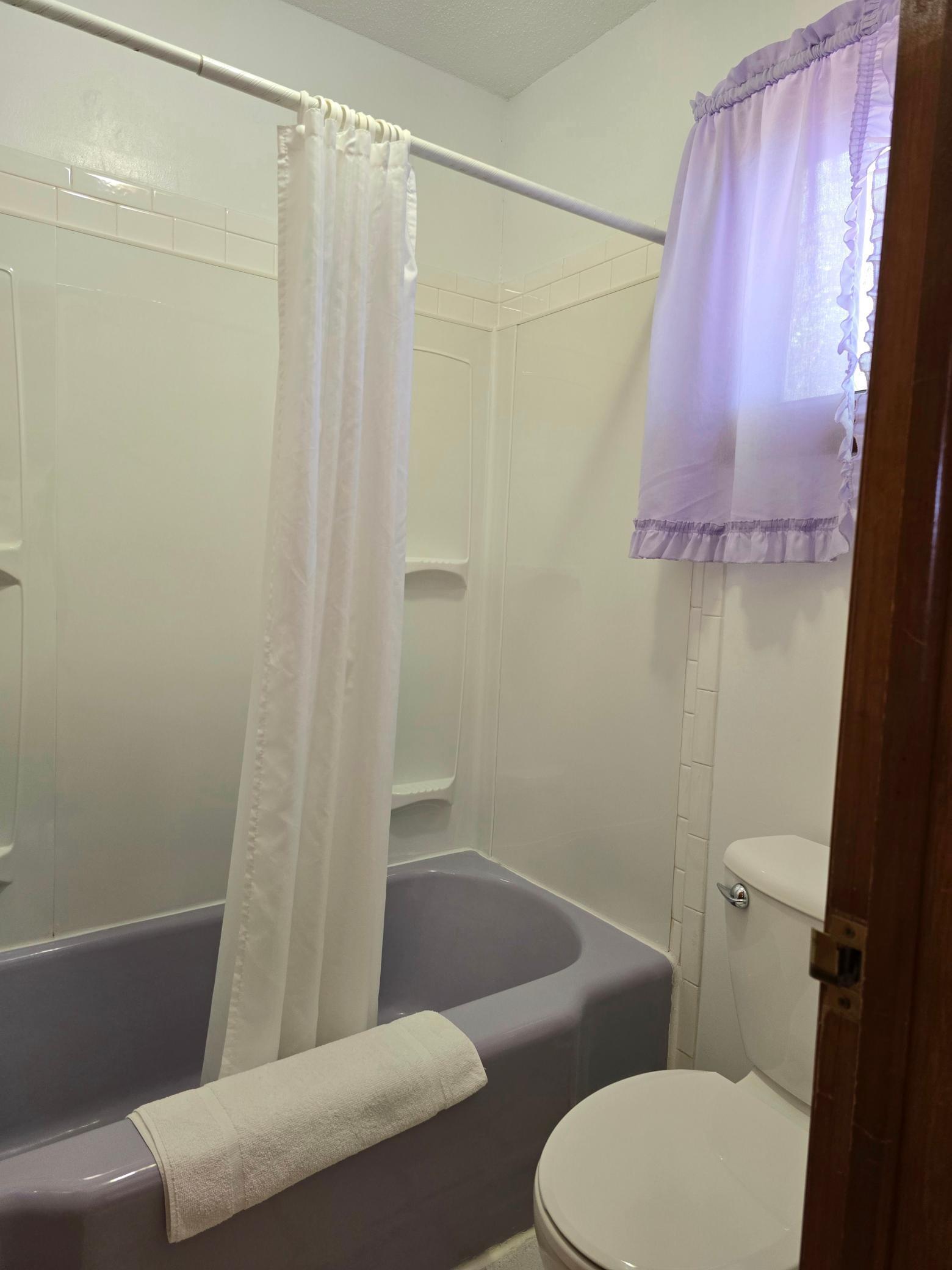 2101 Second Avenue W Property Photo 16
