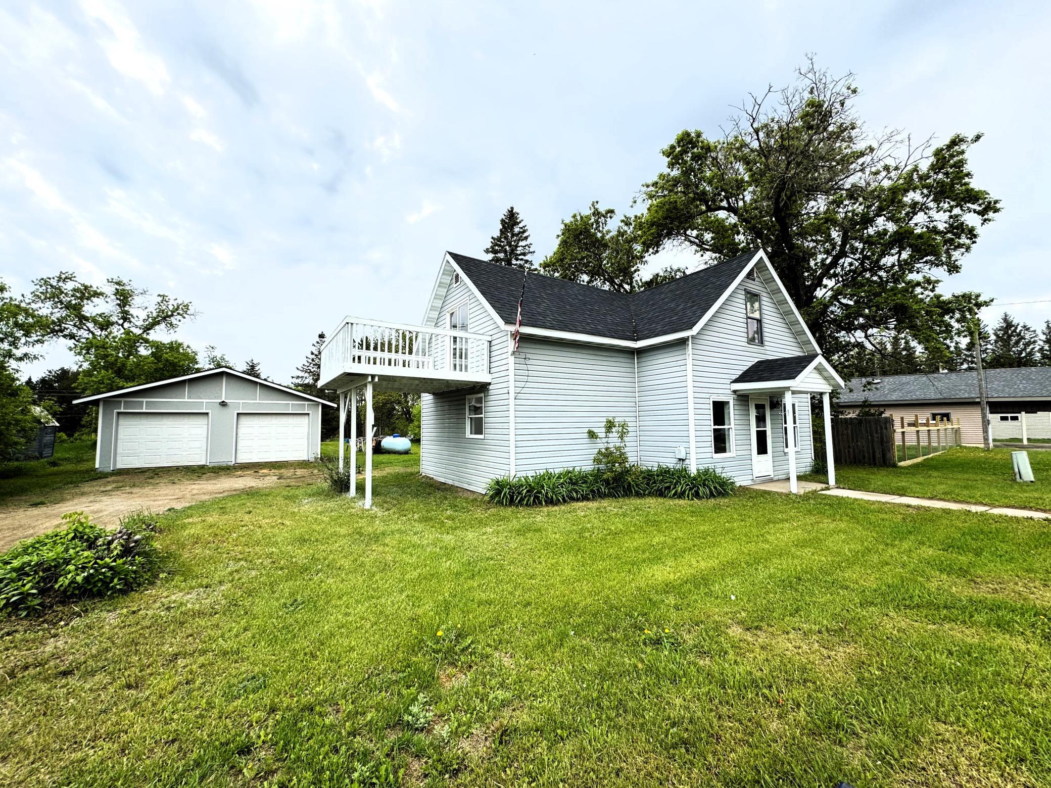 12175 County 6 Road Property Photo 1