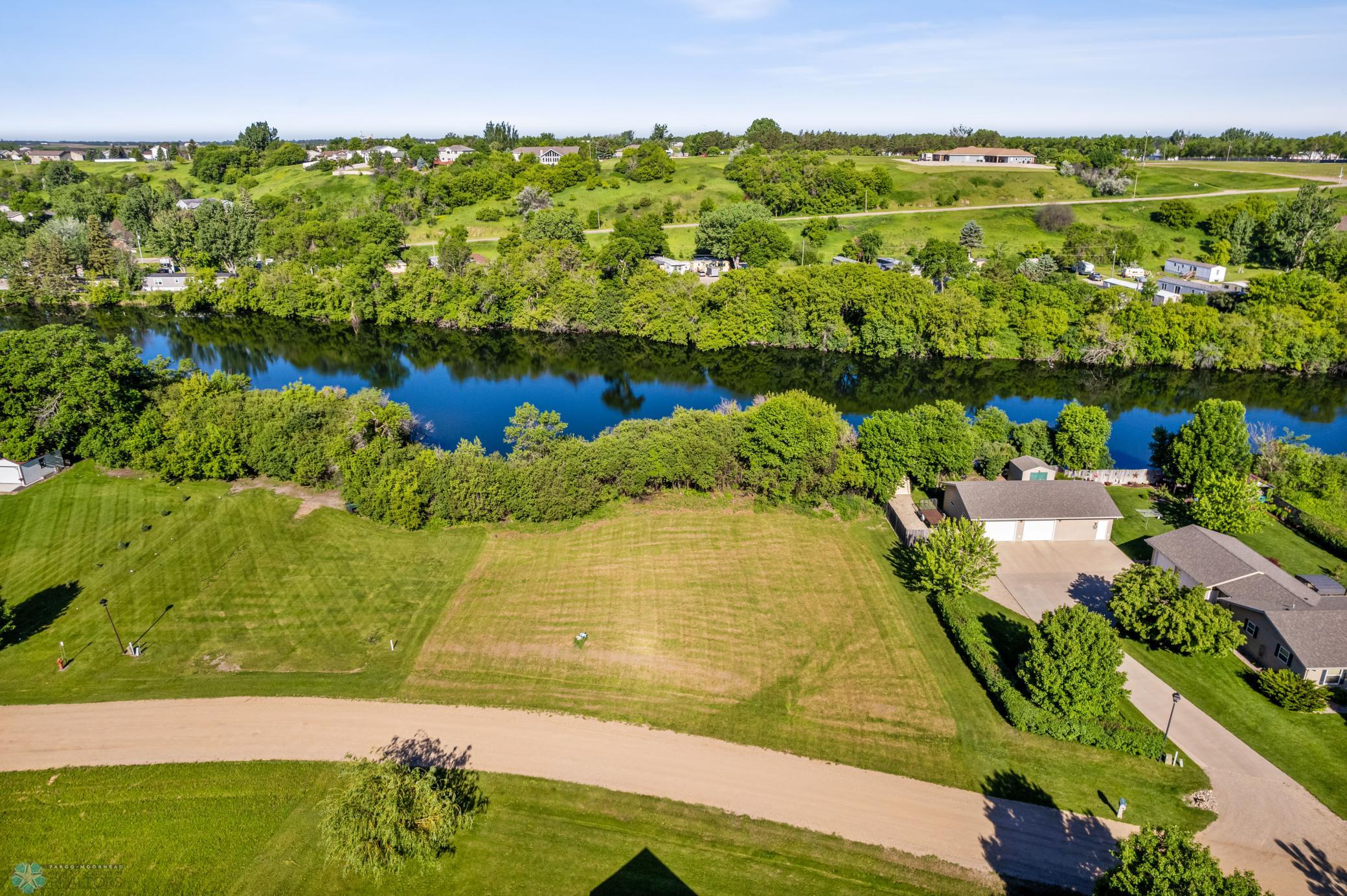 1703 Island Park Drive Property Photo 1