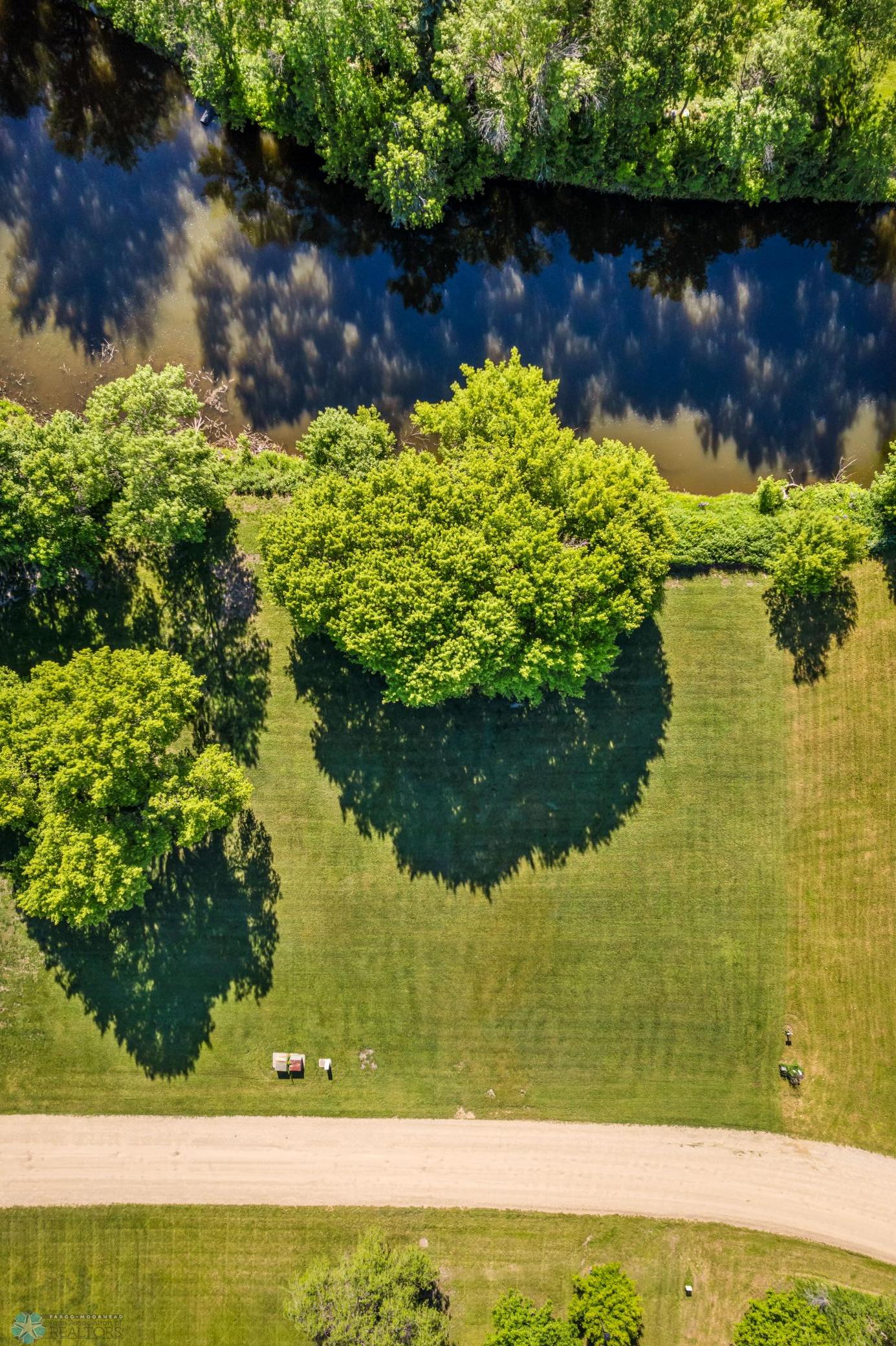 1506 Island Park Drive Property Photo 1